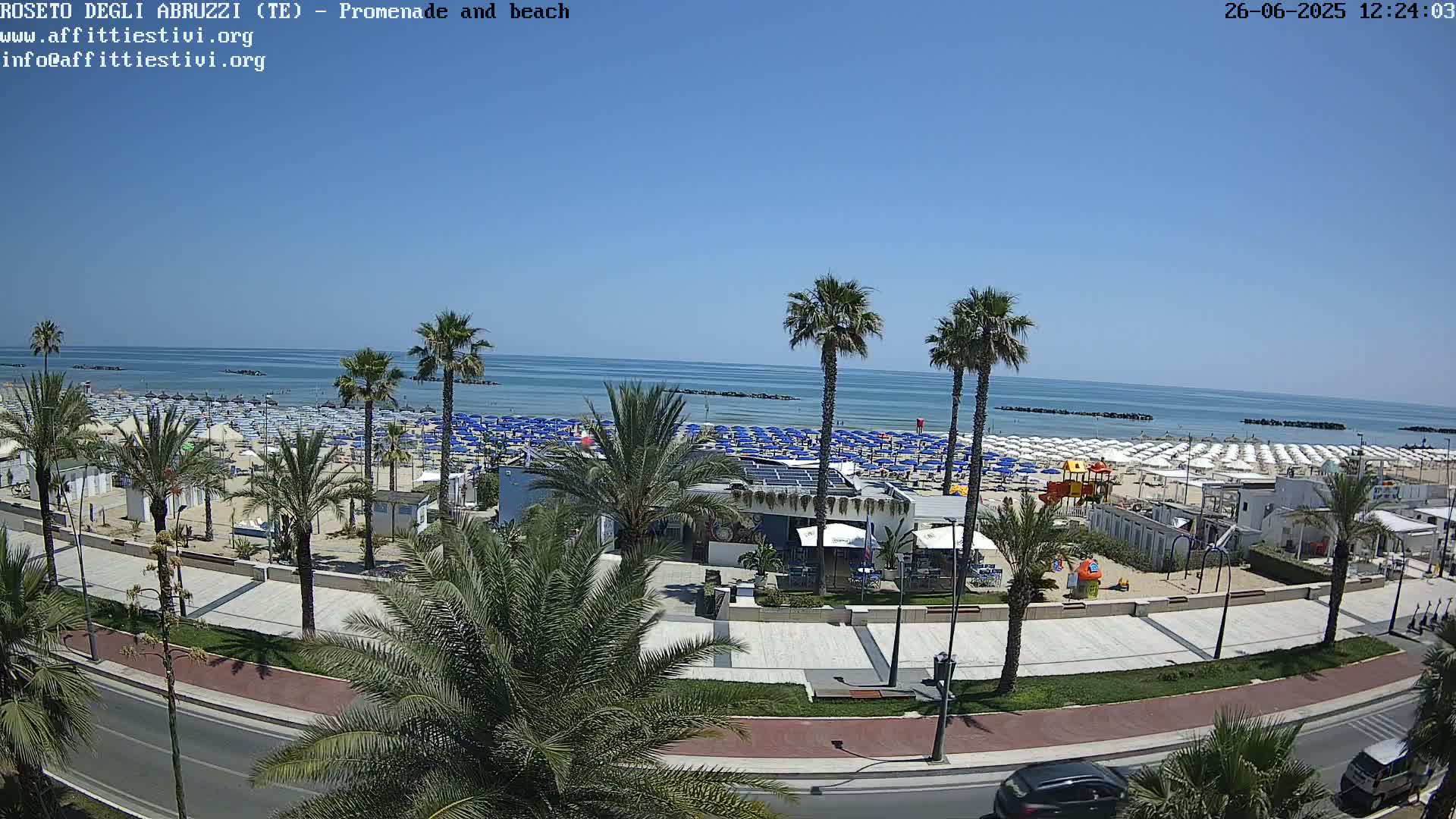 Roseto degli Abruzzi Beach Live Cam - Abruzzo, Italy