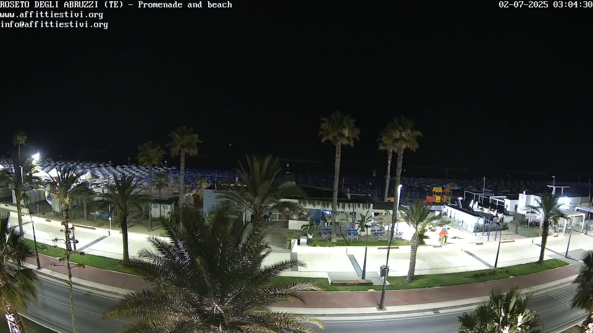 Roseto degli Abruzzi Beach Live Cam - Abruzzo, Italy