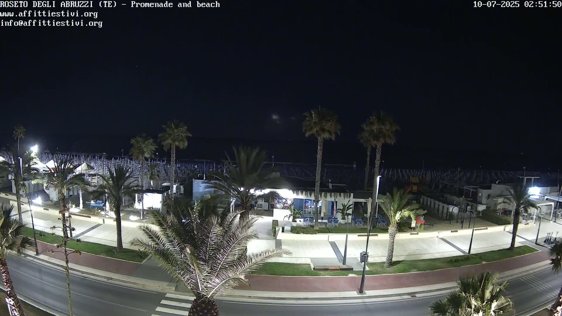 Roseto degli Abruzzi Beach Live Cam - Abruzzo, Italy