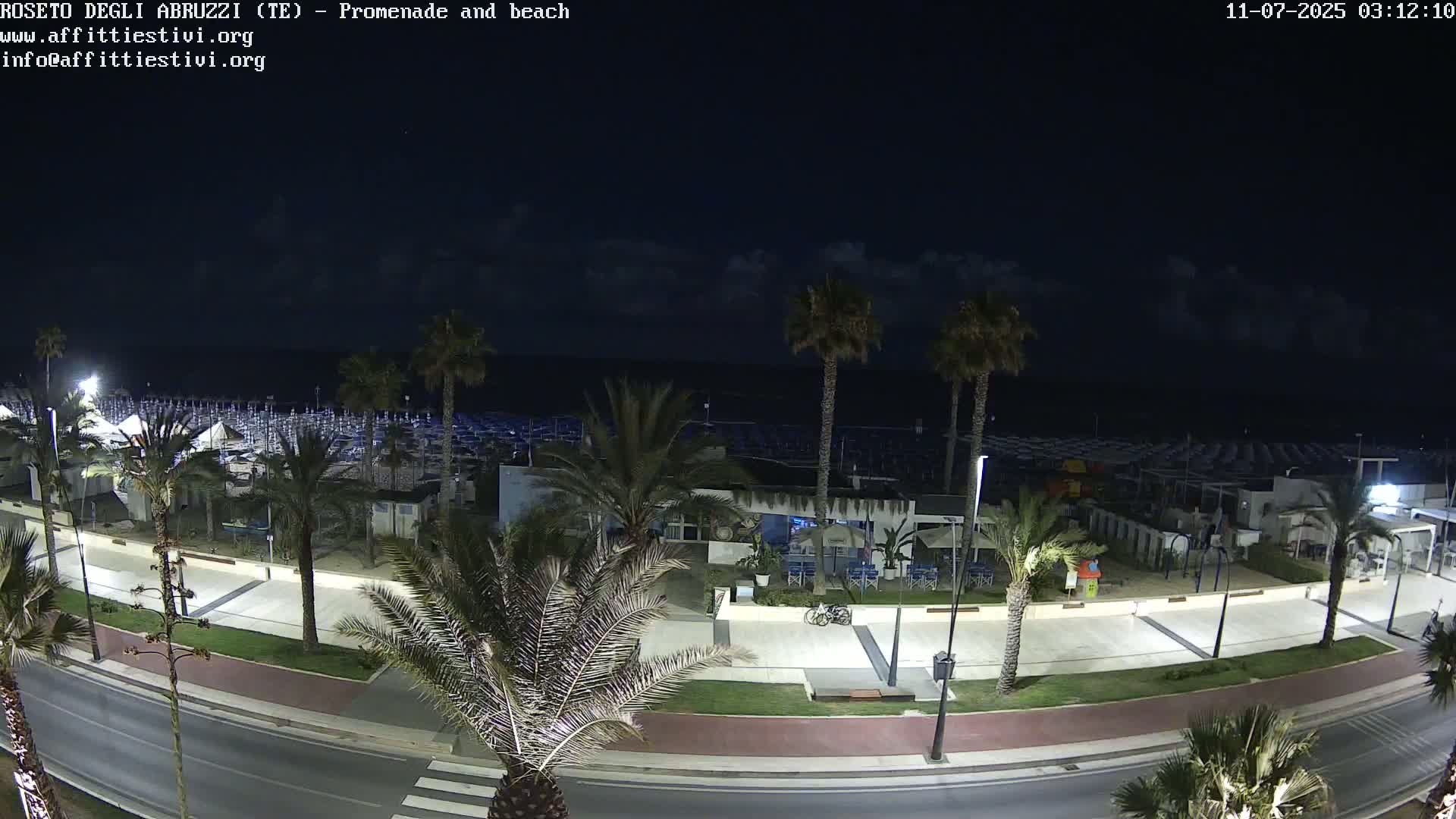 Roseto degli Abruzzi Beach Live Cam - Abruzzo, Italy