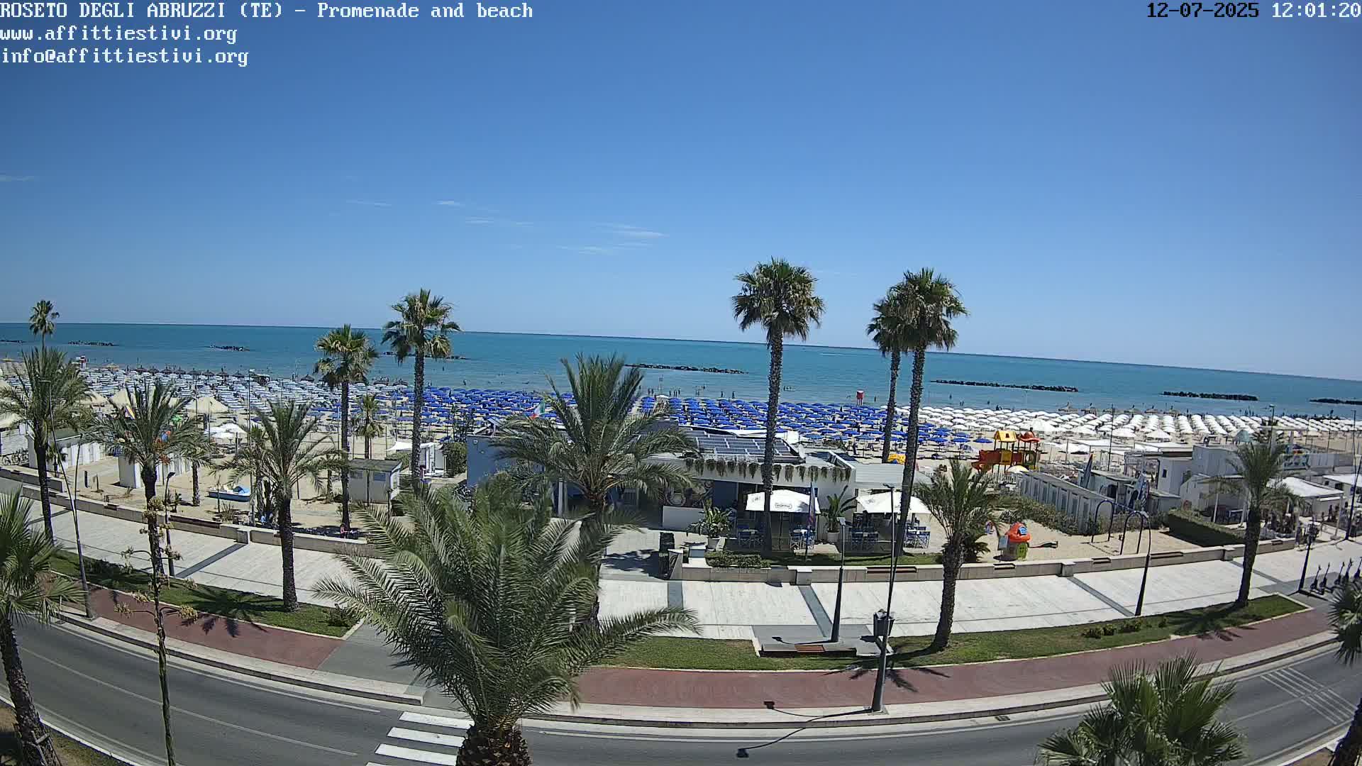 Roseto degli Abruzzi Beach Live Cam - Abruzzo, Italy