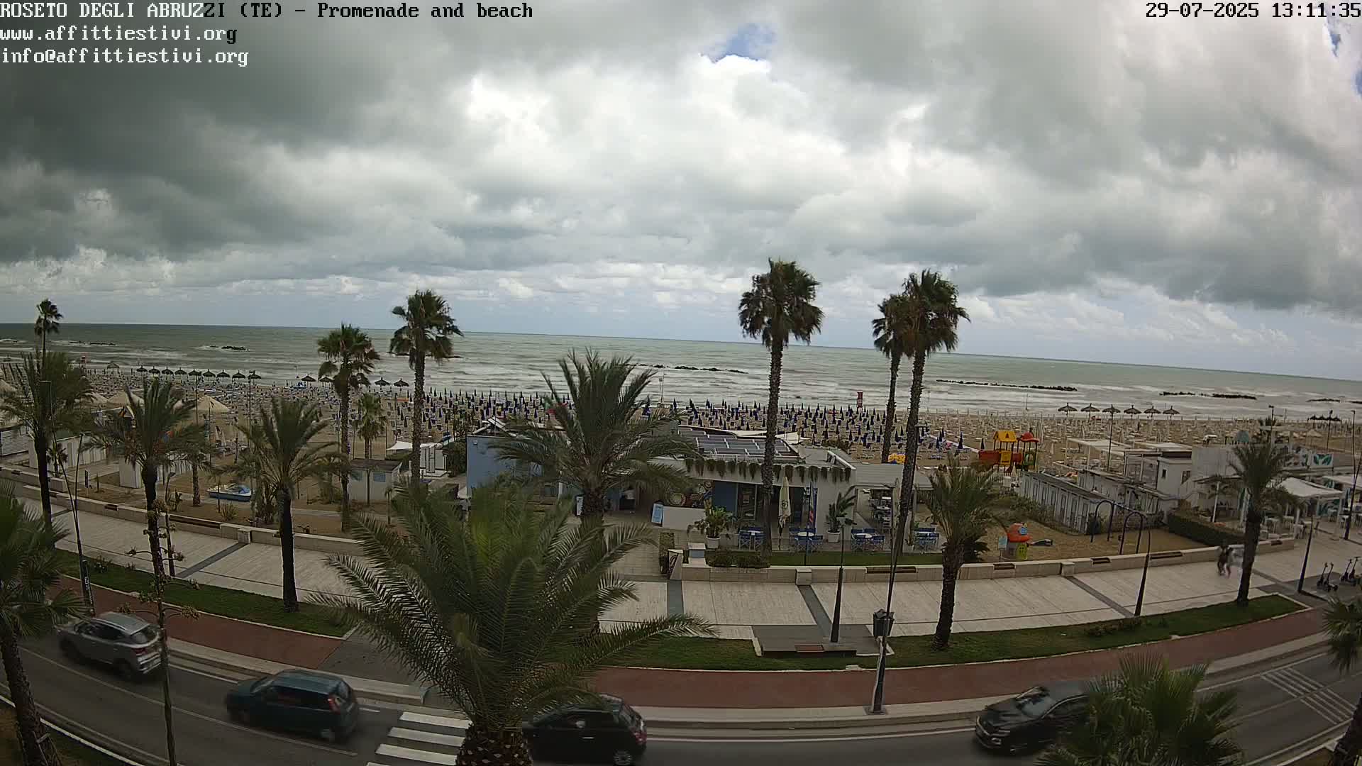 Roseto degli Abruzzi Beach Live Cam - Abruzzo, Italy