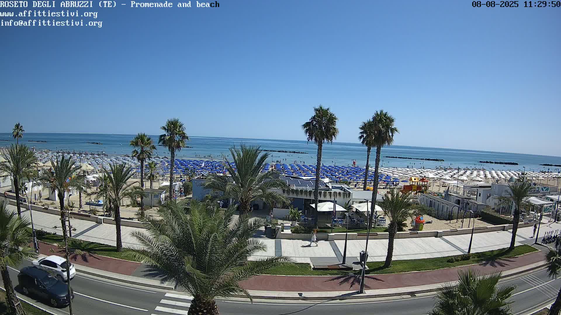 Roseto degli Abruzzi Beach Live Cam - Abruzzo, Italy
