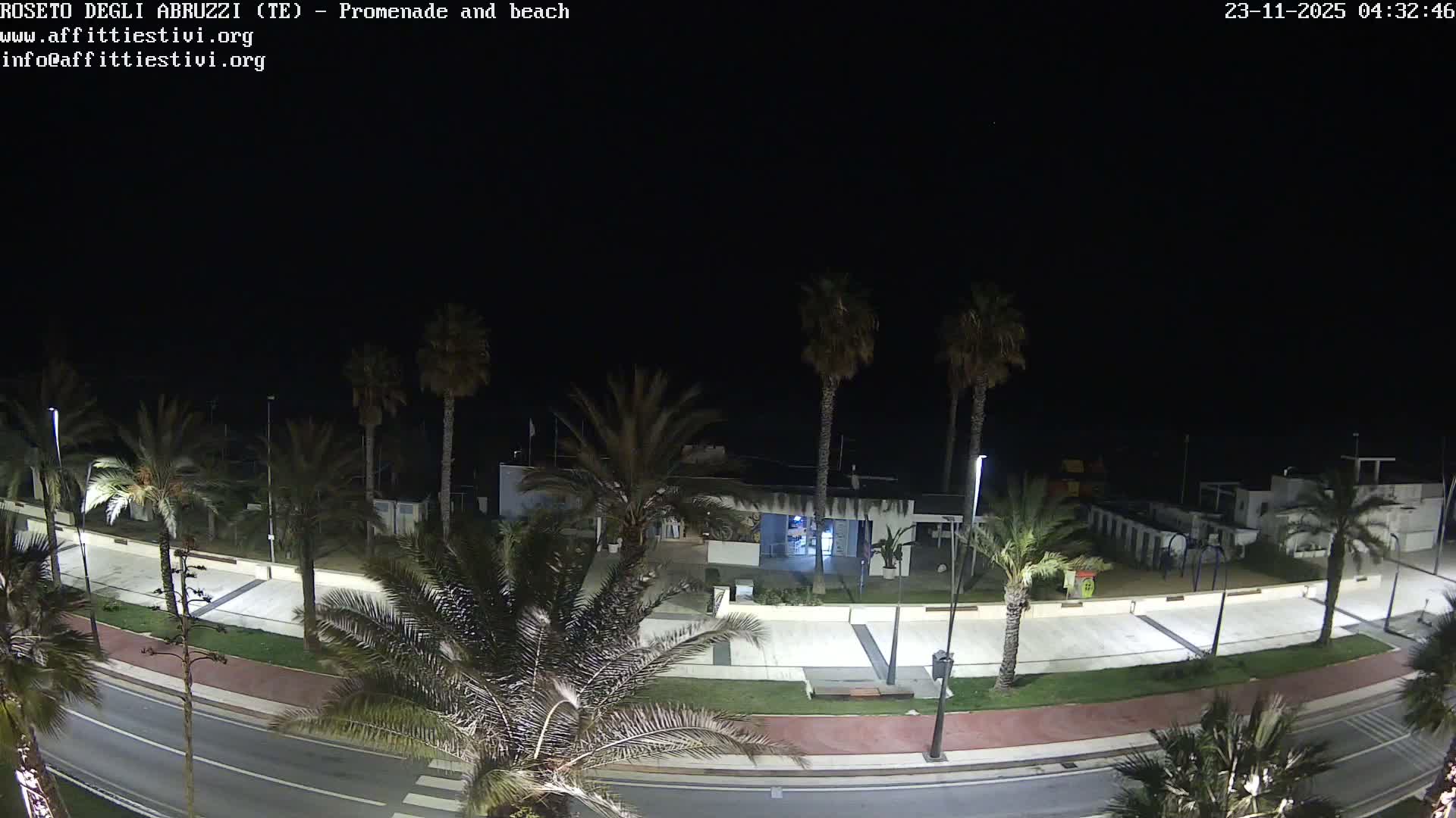 Roseto degli Abruzzi Beach Live Cam - Abruzzo, Italy