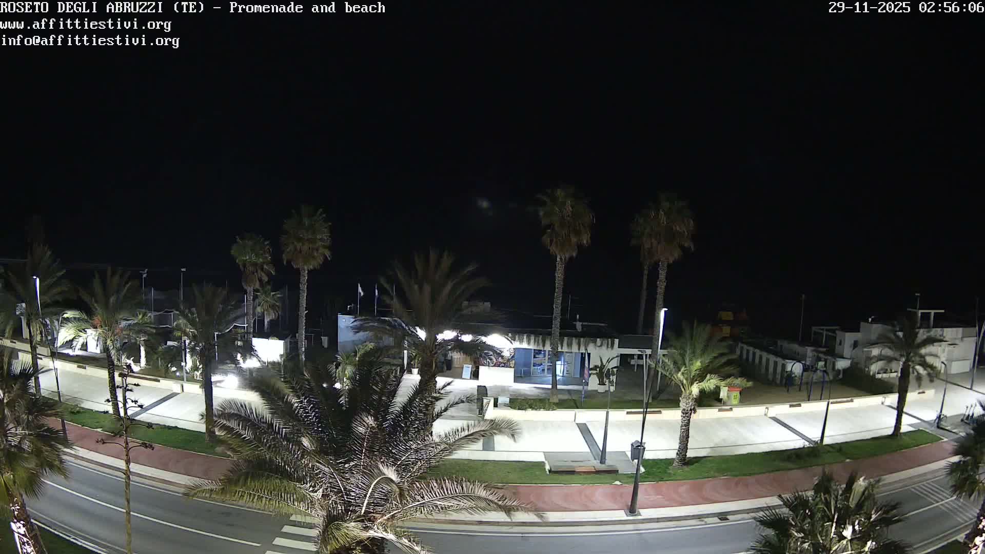 Roseto degli Abruzzi Beach Live Cam - Abruzzo, Italy