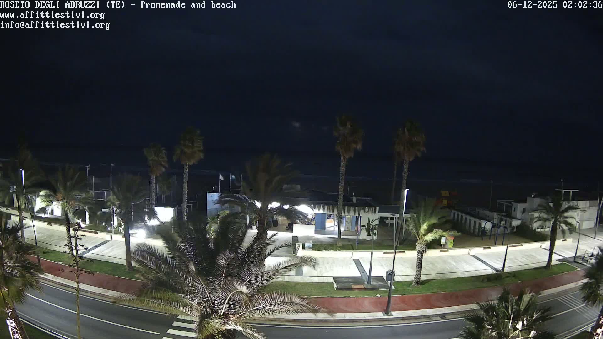 Roseto degli Abruzzi Beach Live Cam - Abruzzo, Italy