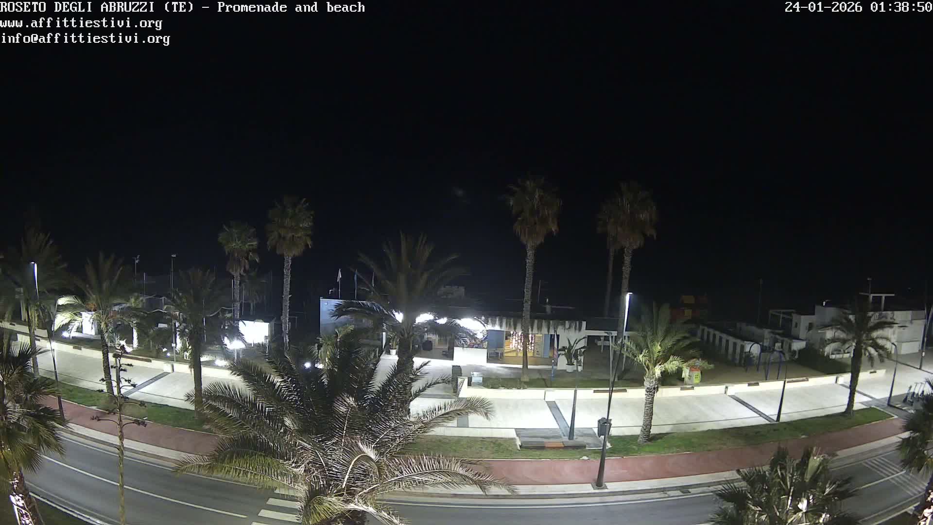 Roseto degli Abruzzi Beach Live Cam - Abruzzo, Italy