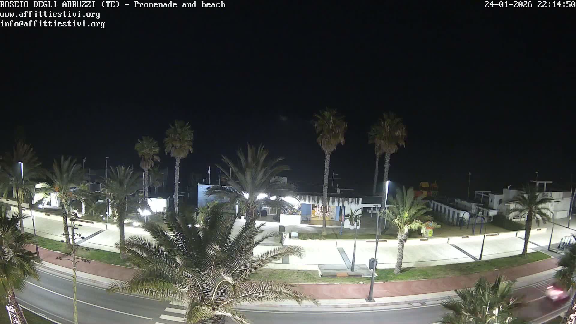 Roseto degli Abruzzi Beach Live Cam - Abruzzo, Italy