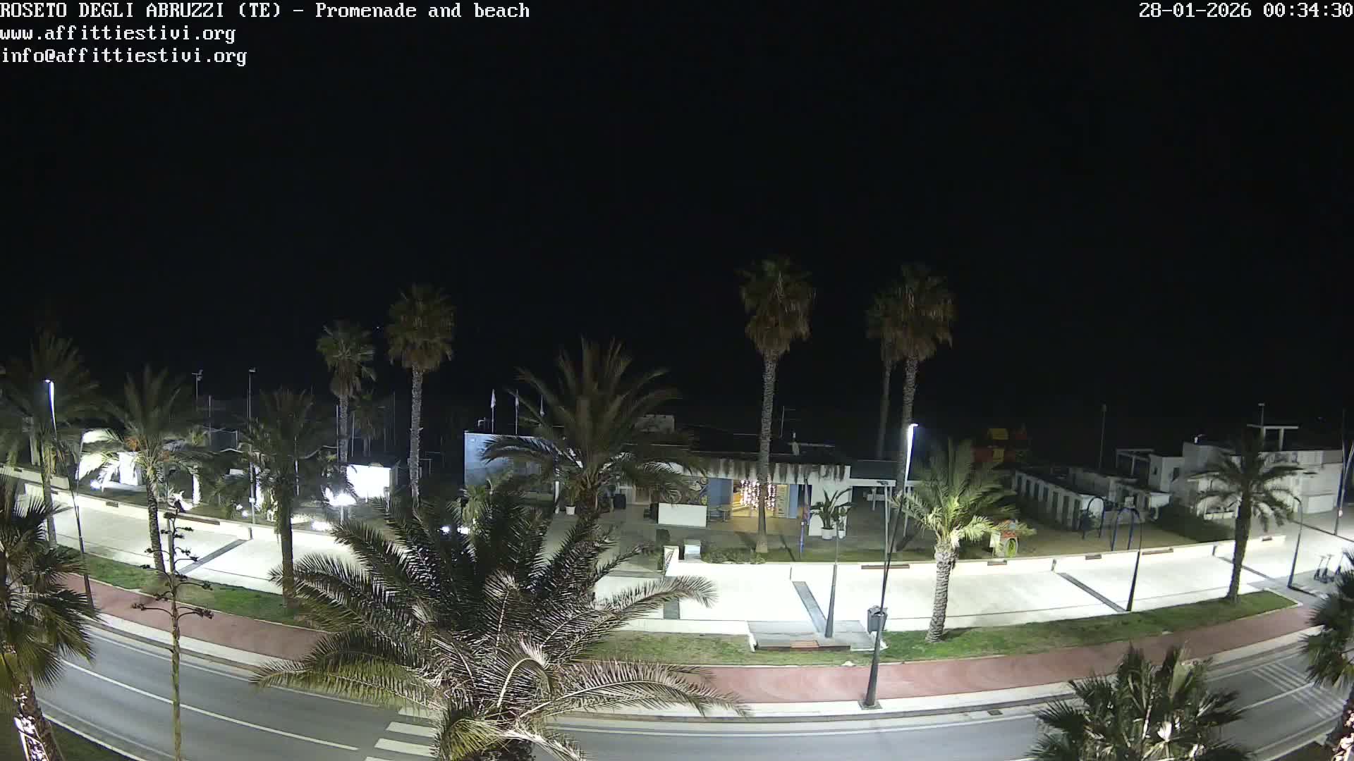 Roseto degli Abruzzi Beach Live Cam - Abruzzo, Italy