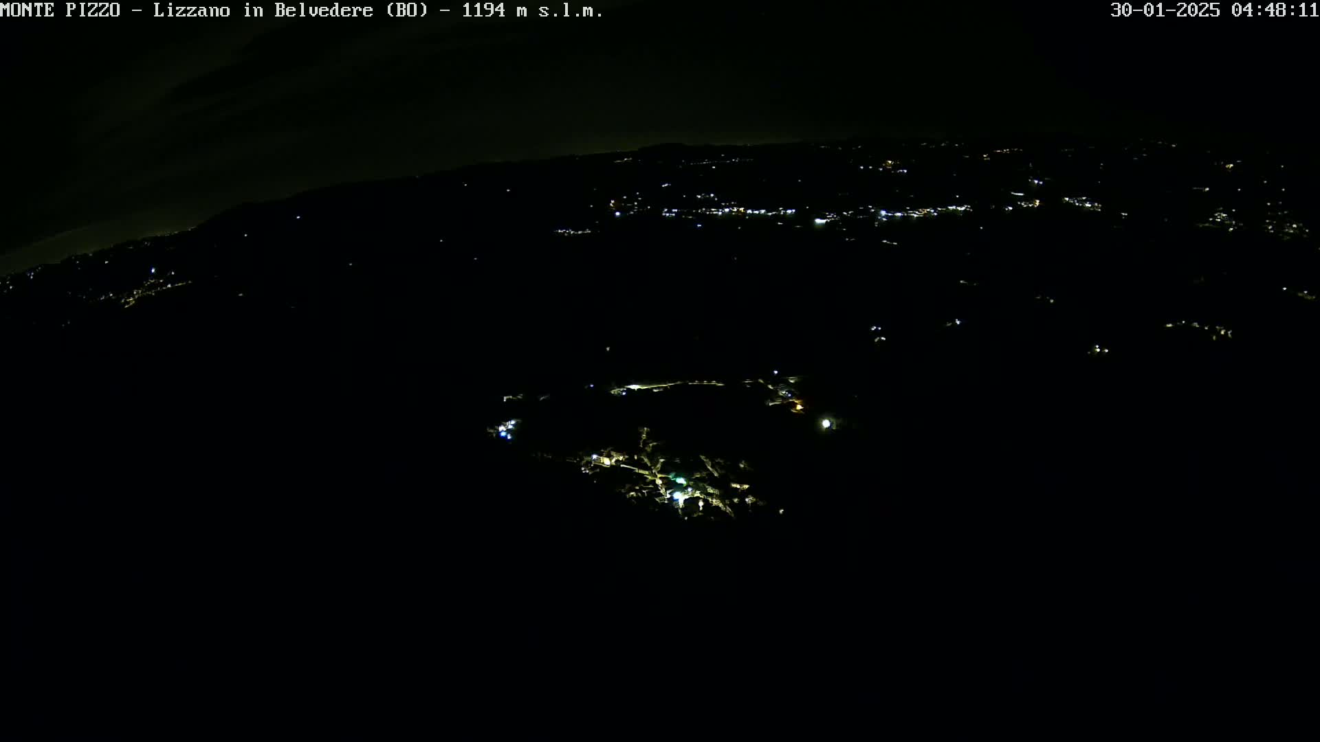 Parco Corno alle Scale, Mount Pizzo Paragliding Runway  Live Cam - Lizzano in Belvedere, Emilia-Romagna, Italy