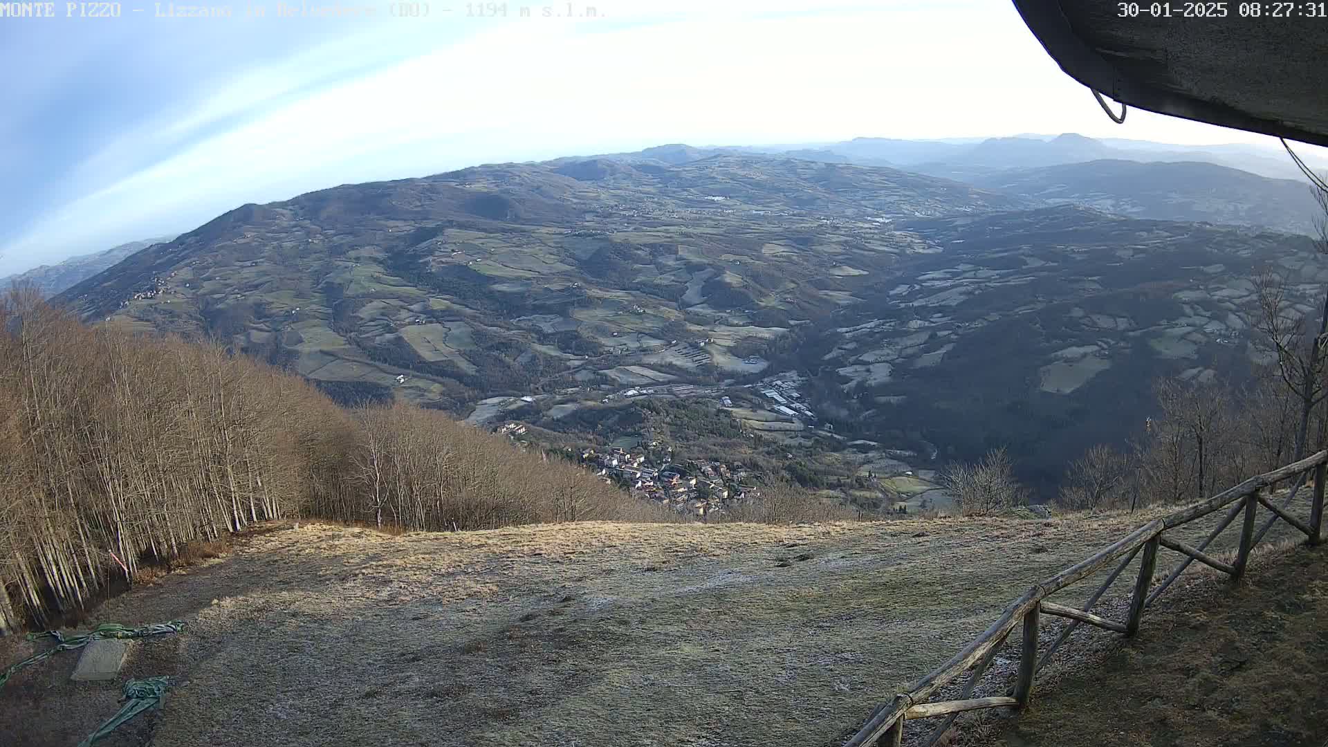 Parco Corno alle Scale, Mount Pizzo Paragliding Runway  Live Cam - Lizzano in Belvedere, Emilia-Romagna, Italy