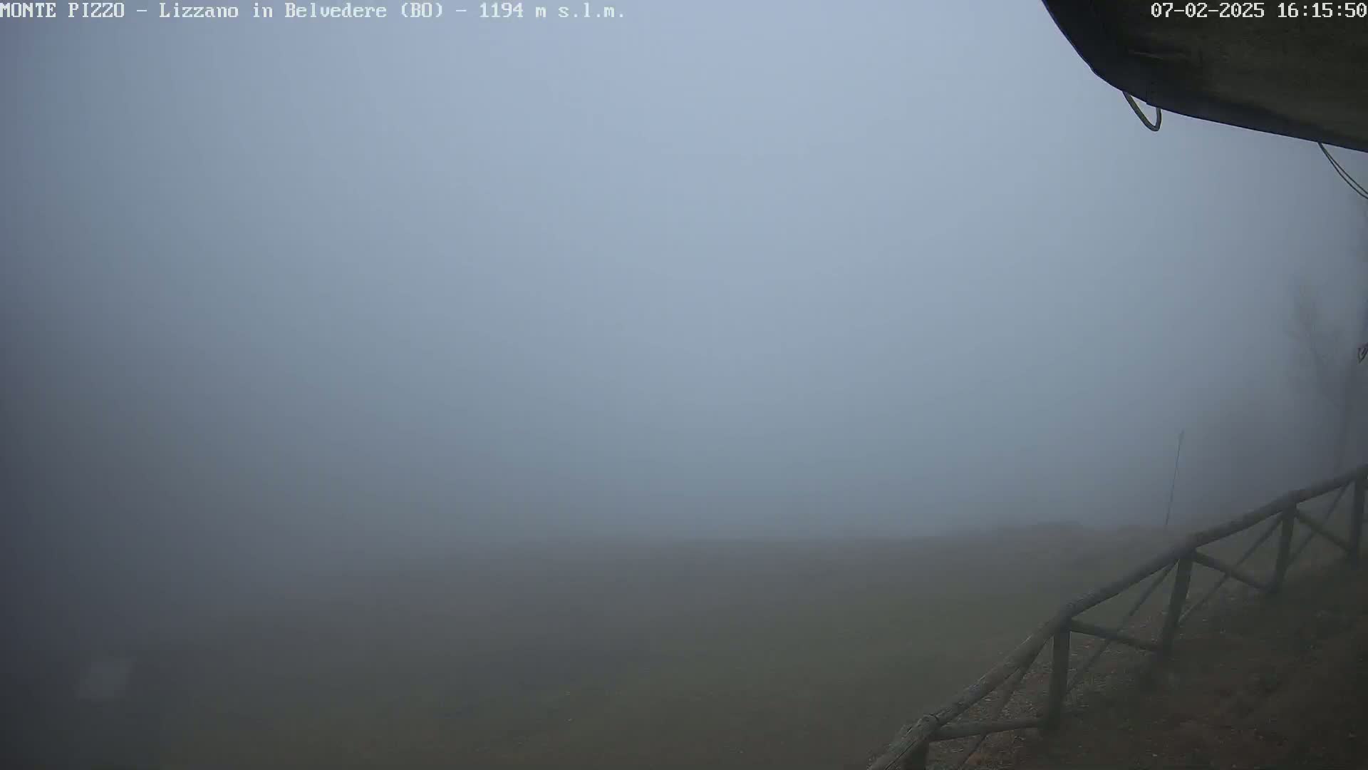 Parco Corno alle Scale, Mount Pizzo Paragliding Runway  Live Cam - Lizzano in Belvedere, Emilia-Romagna, Italy