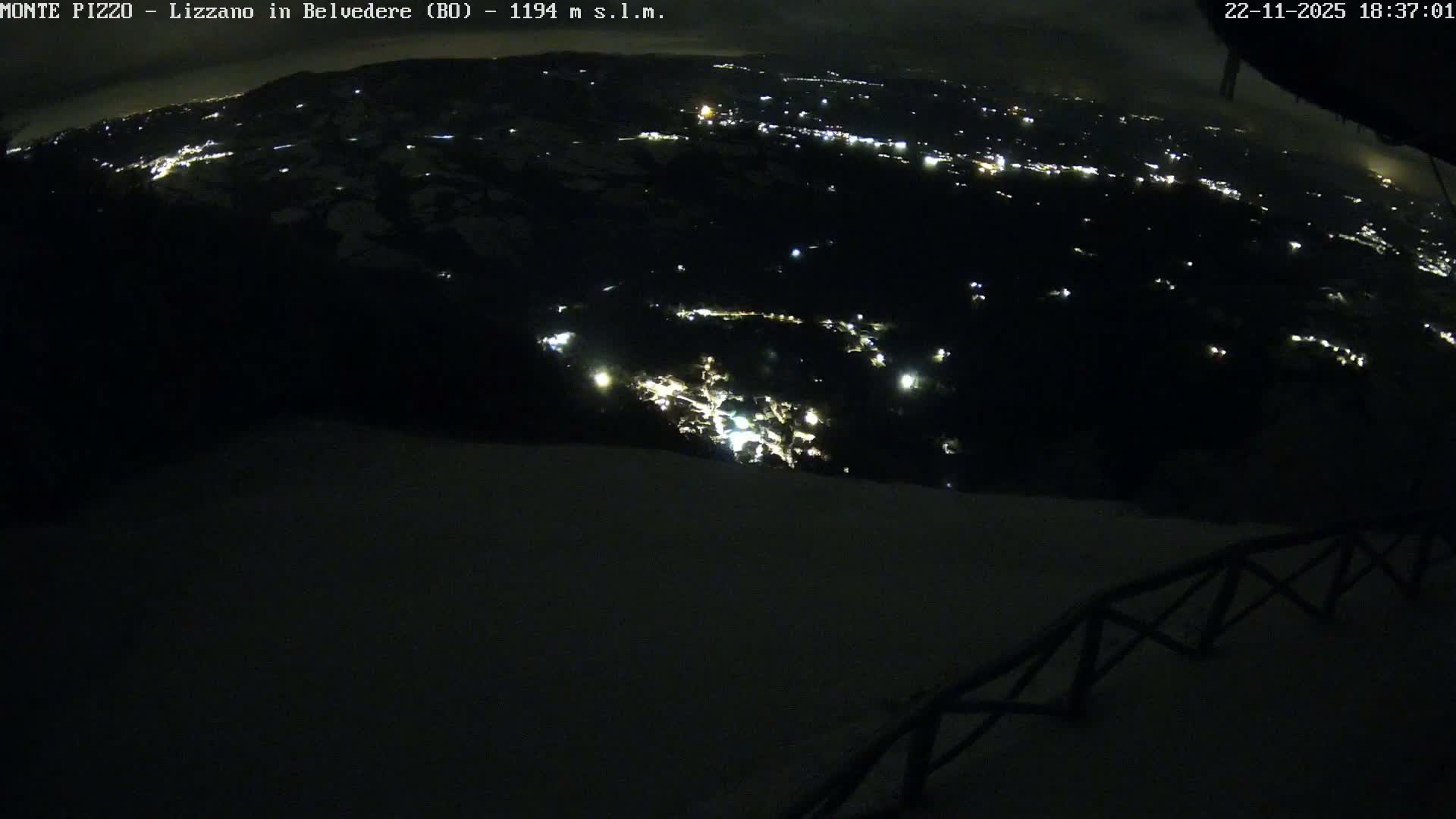 Parco Corno alle Scale, Mount Pizzo Paragliding Runway  Live Cam - Lizzano in Belvedere, Emilia-Romagna, Italy