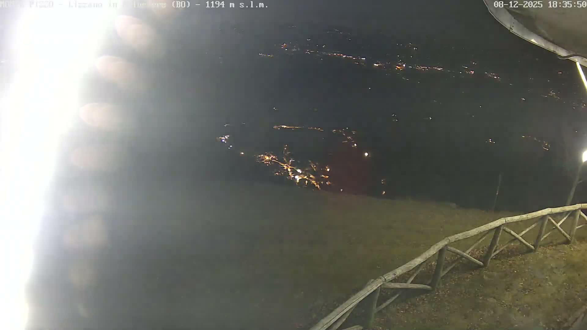 Parco Corno alle Scale, Mount Pizzo Paragliding Runway  Live Cam - Lizzano in Belvedere, Emilia-Romagna, Italy