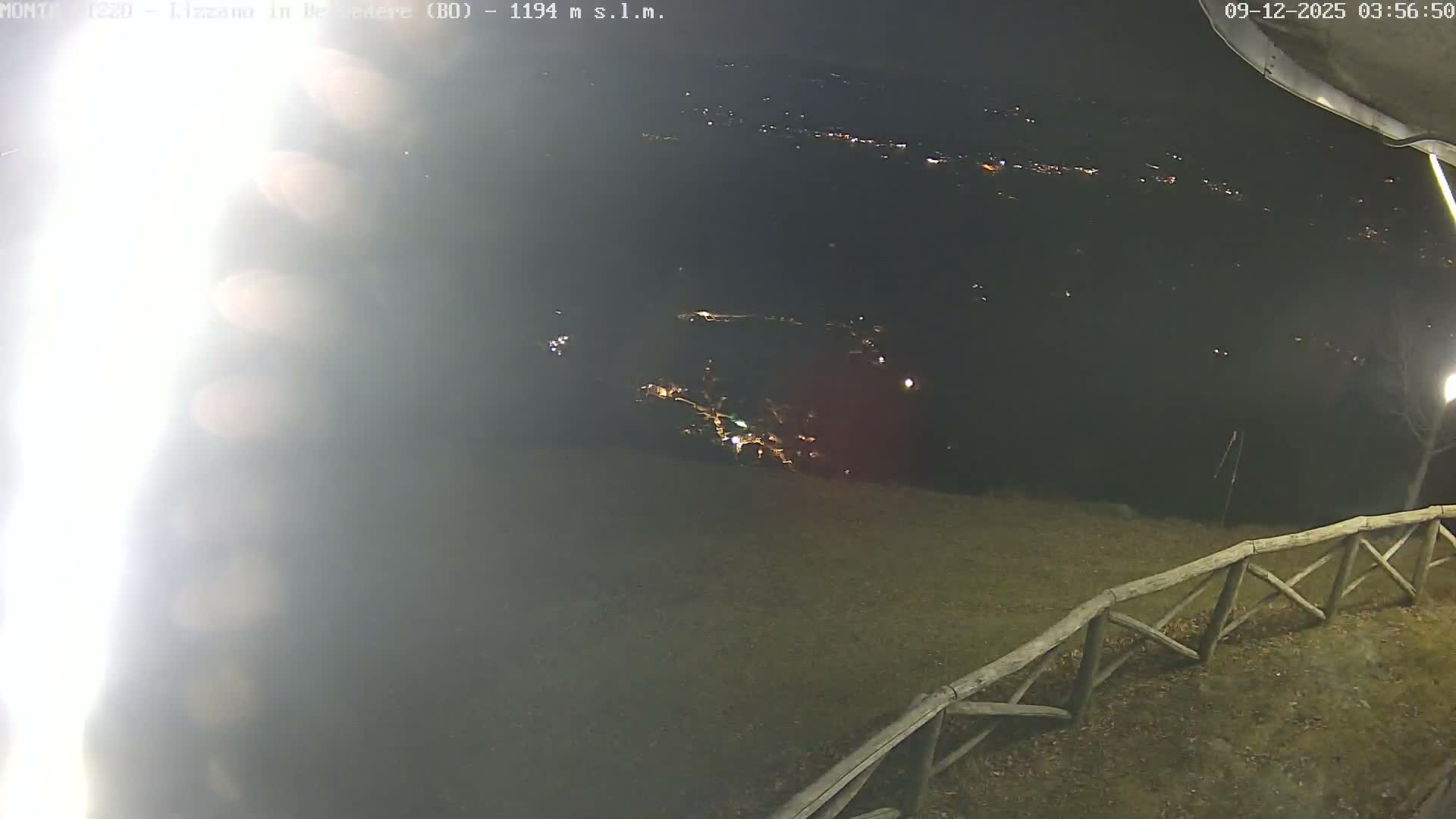 Parco Corno alle Scale, Mount Pizzo Paragliding Runway  Live Cam - Lizzano in Belvedere, Emilia-Romagna, Italy