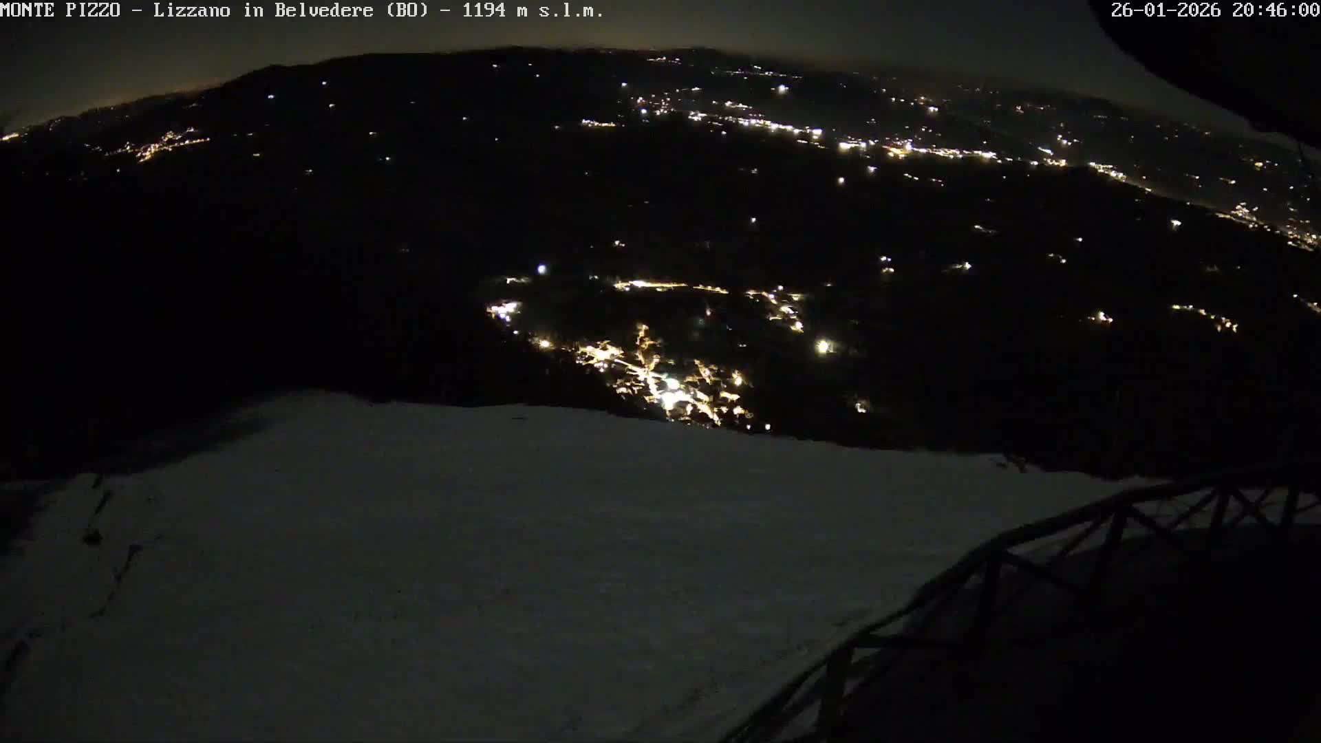 Parco Corno alle Scale, Mount Pizzo Paragliding Runway  Live Cam - Lizzano in Belvedere, Emilia-Romagna, Italy