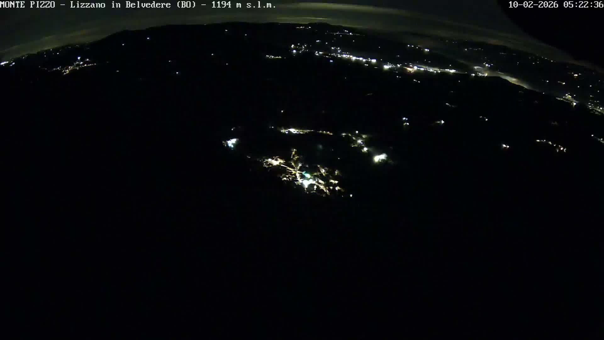 Parco Corno alle Scale, Mount Pizzo Paragliding Runway  Live Cam - Lizzano in Belvedere, Emilia-Romagna, Italy