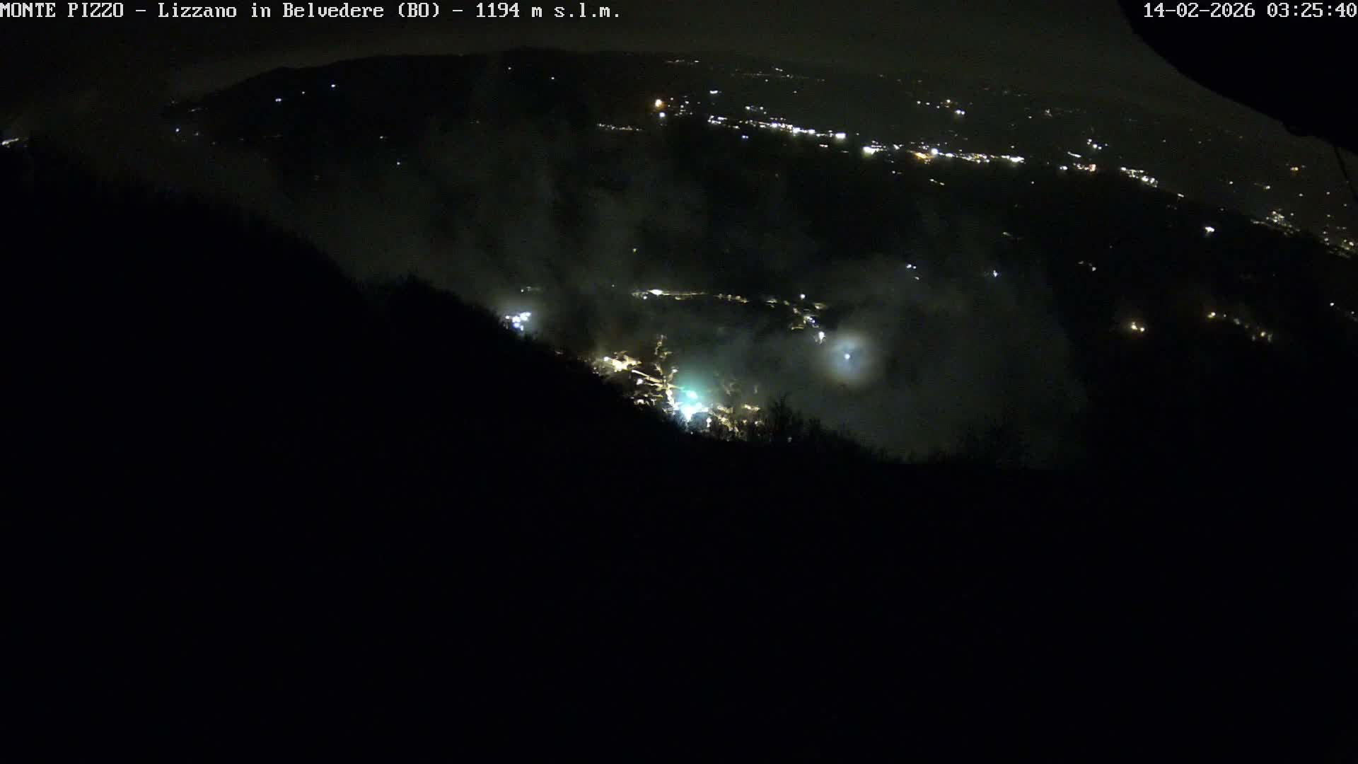 Parco Corno alle Scale, Mount Pizzo Paragliding Runway  Live Cam - Lizzano in Belvedere, Emilia-Romagna, Italy