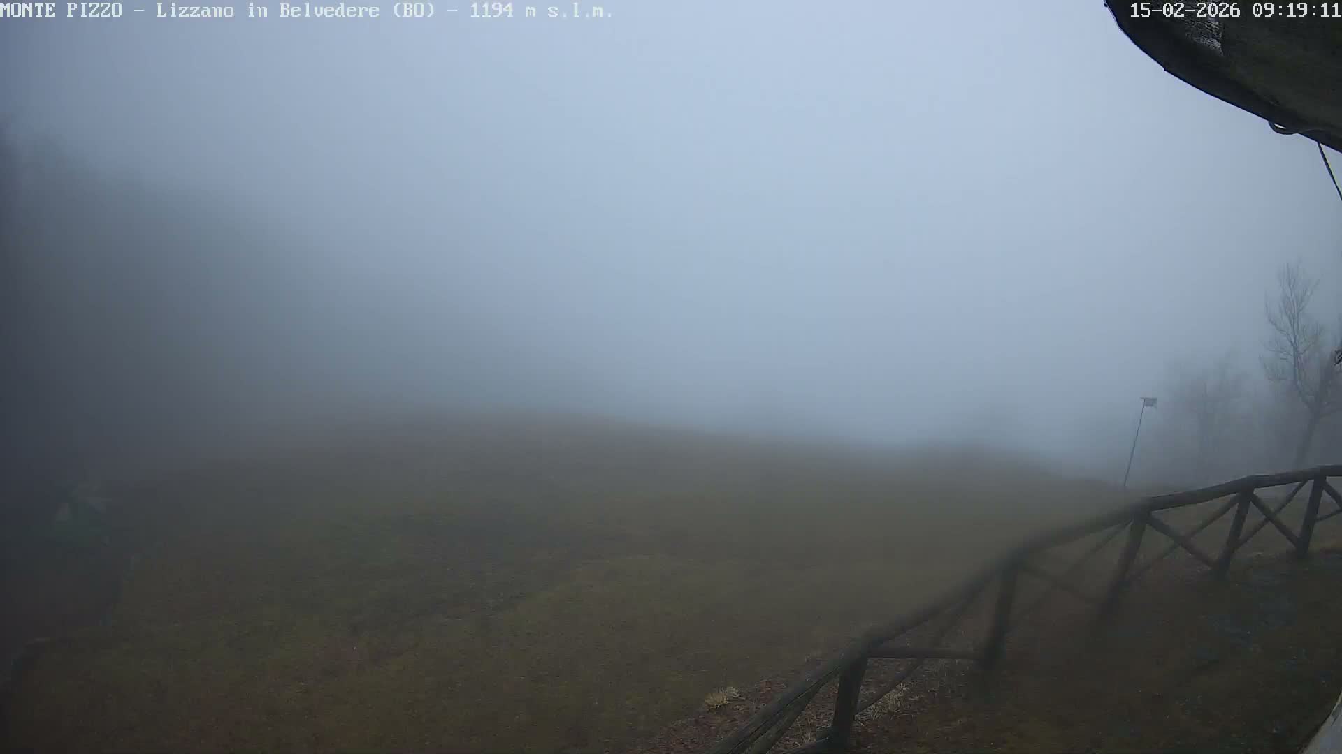 Parco Corno alle Scale, Mount Pizzo Paragliding Runway  Live Cam - Lizzano in Belvedere, Emilia-Romagna, Italy