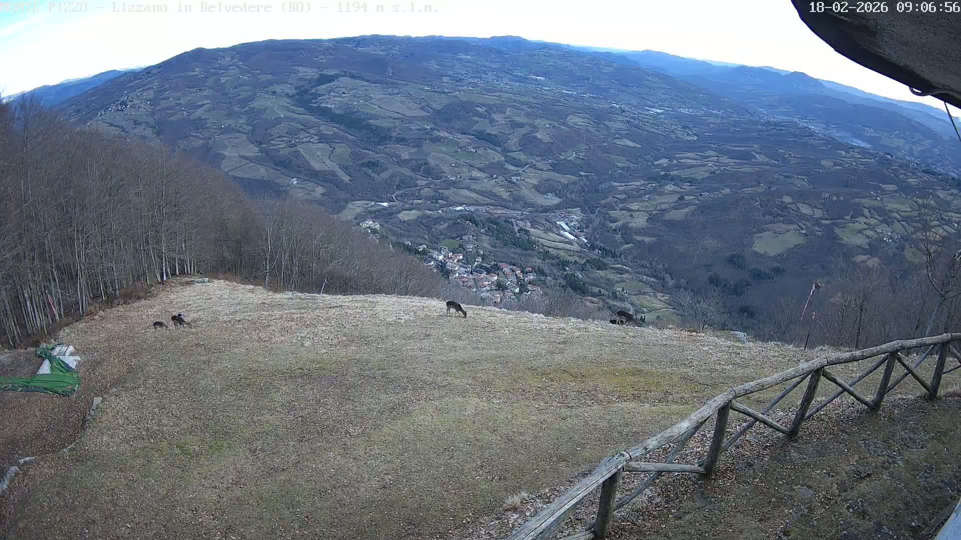 Parco Corno alle Scale, Mount Pizzo Paragliding Runway  Live Cam - Lizzano in Belvedere, Emilia-Romagna, Italy