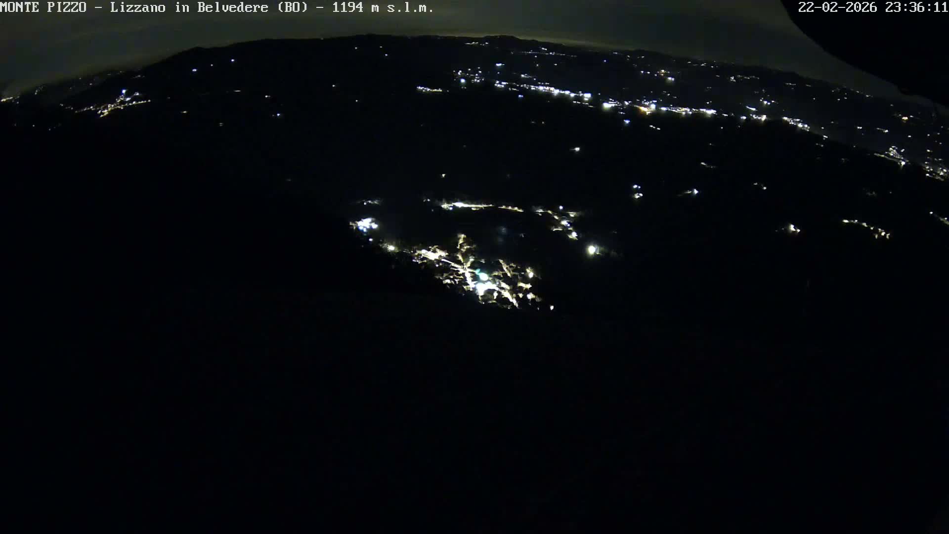 Parco Corno alle Scale, Mount Pizzo Paragliding Runway  Live Cam - Lizzano in Belvedere, Emilia-Romagna, Italy