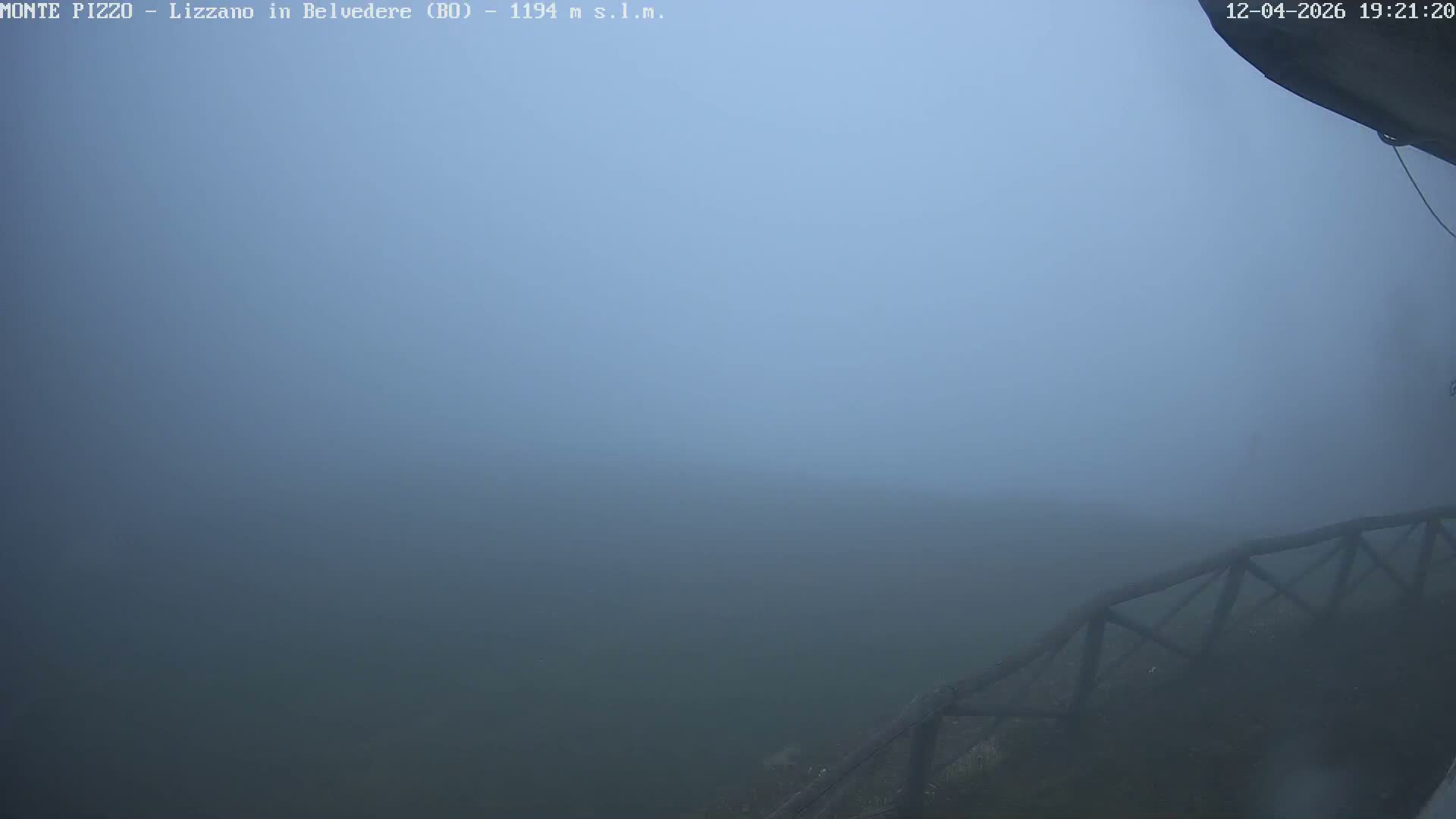Parco Corno alle Scale, Mount Pizzo Paragliding Runway  Live Cam - Lizzano in Belvedere, Emilia-Romagna, Italy