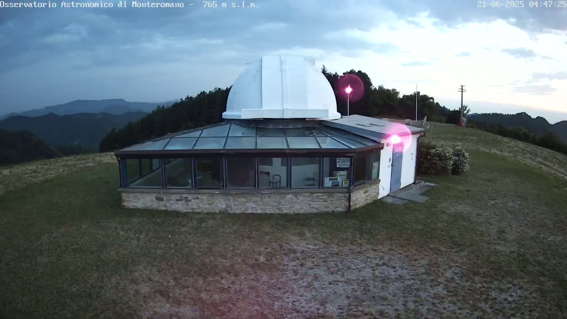Brisighella, Mount Romano Astronomical Observatory Live Cam - Ravenna, Italy