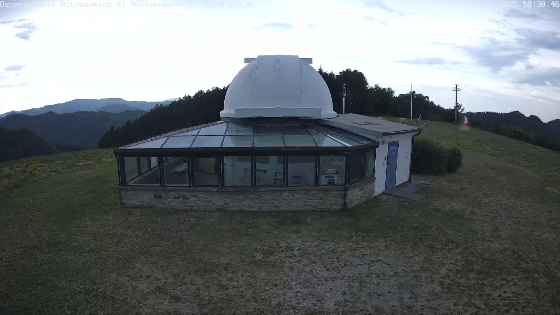 Brisighella, Mount Romano Astronomical Observatory Live Cam - Ravenna, Italy
