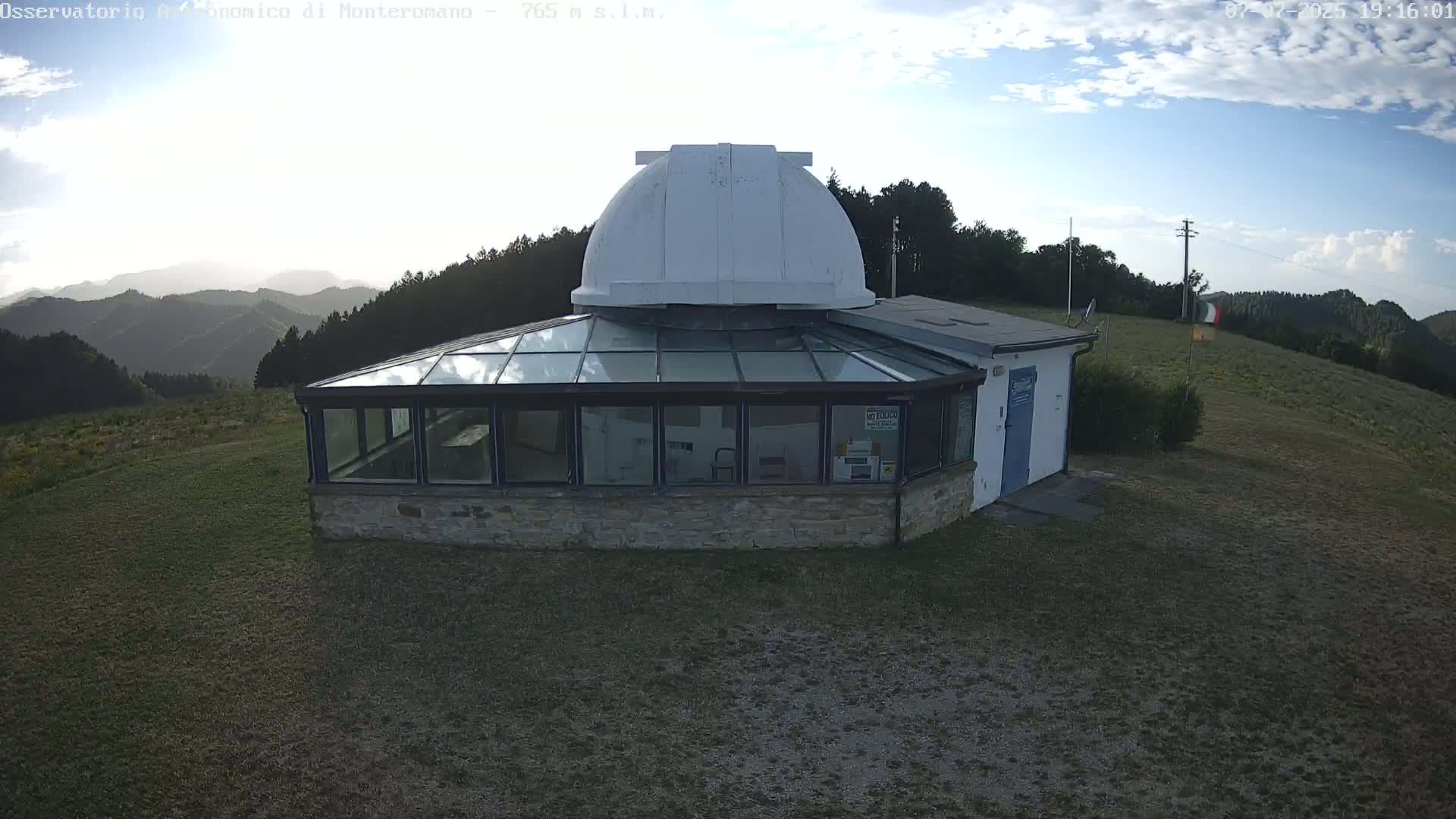 Brisighella, Mount Romano Astronomical Observatory Live Cam - Ravenna, Italy