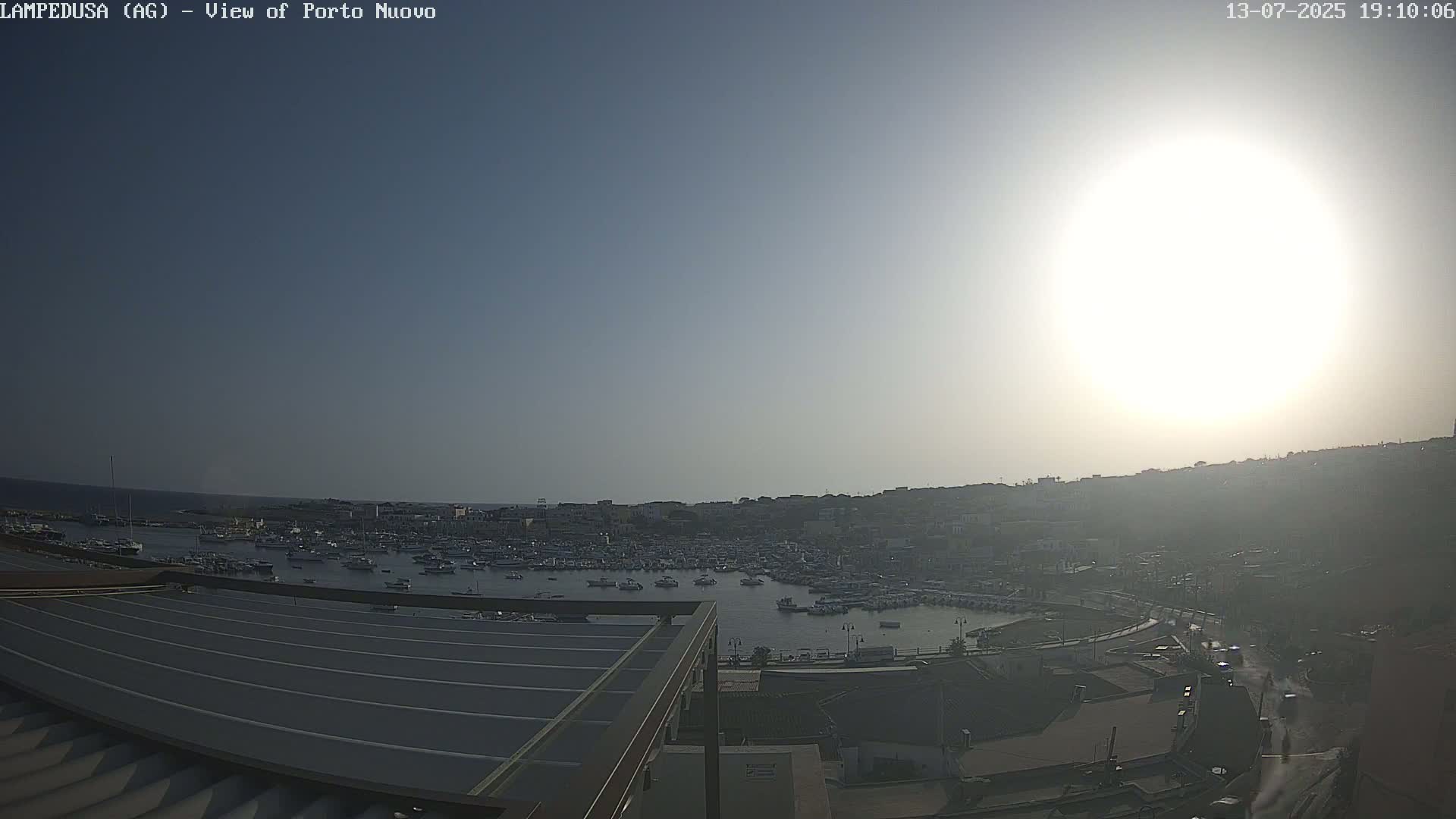 Lampedusa, Port of Nouvo Live Cam - Agrigento, Sicily, Italy