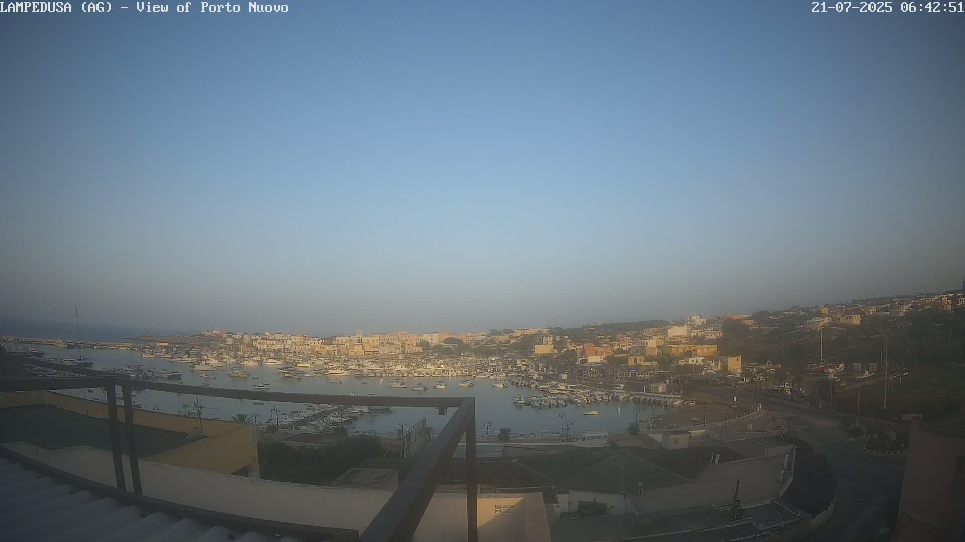 Lampedusa, Port of Nouvo Live Cam - Agrigento, Sicily, Italy