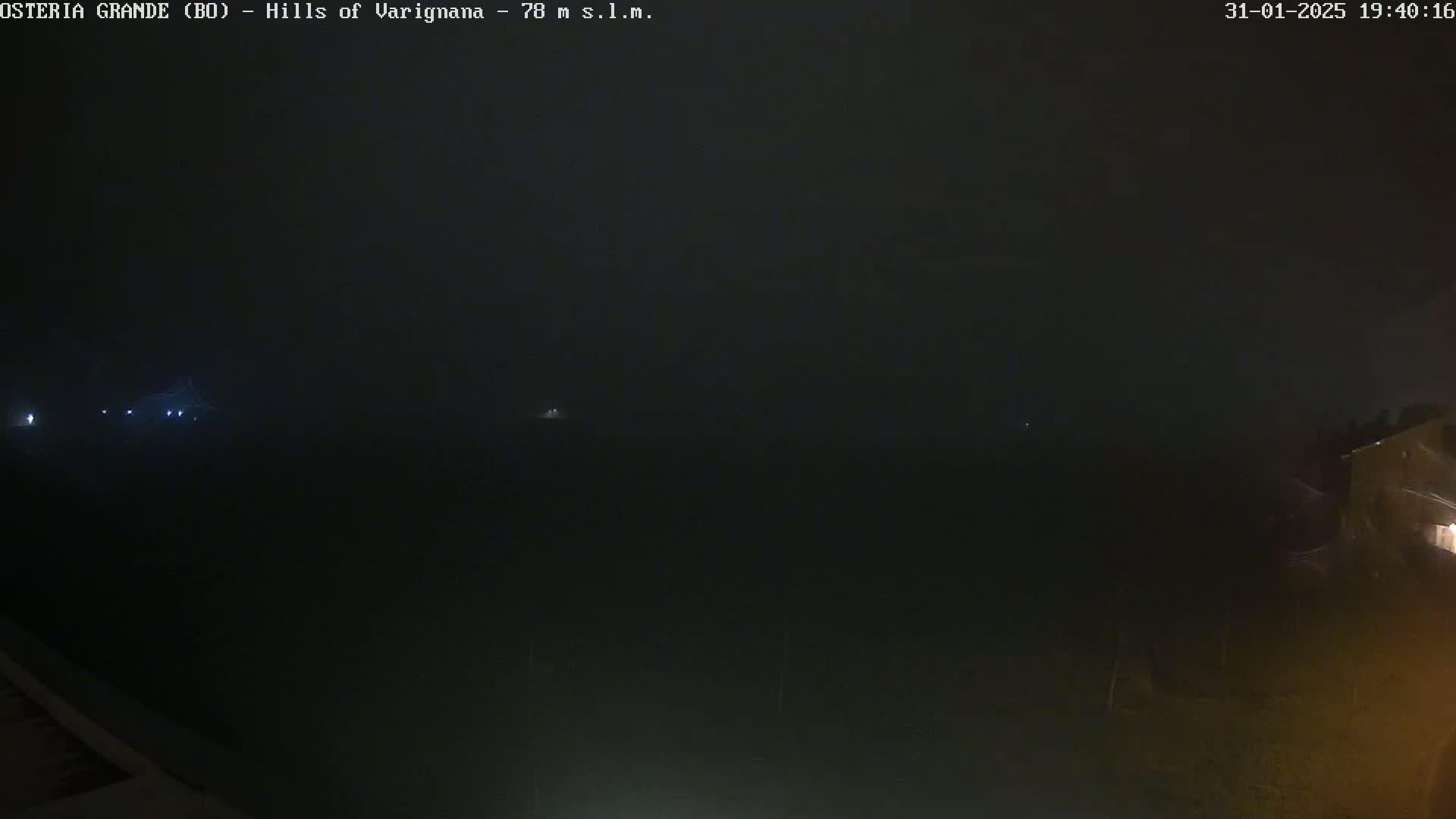 Osteria Grande, Castle San Pietro Live Cam - Bologna, Emilia-Romagna, Italy