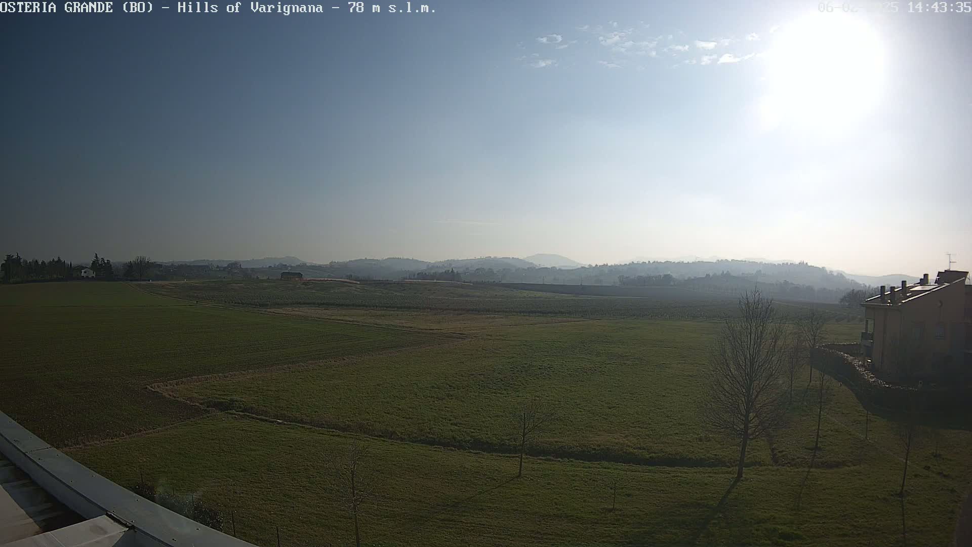 Osteria Grande, Castle San Pietro Live Cam - Bologna, Emilia-Romagna, Italy