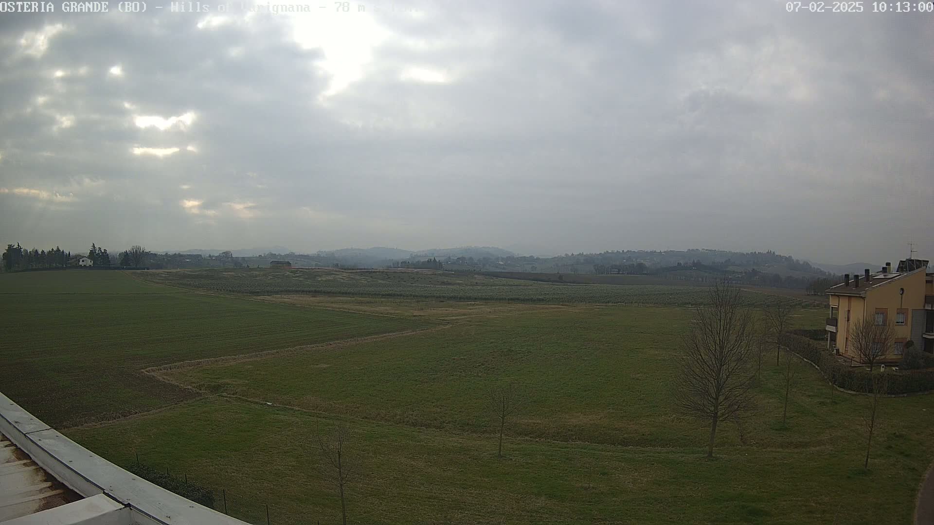 Osteria Grande, Castle San Pietro Live Cam - Bologna, Emilia-Romagna, Italy