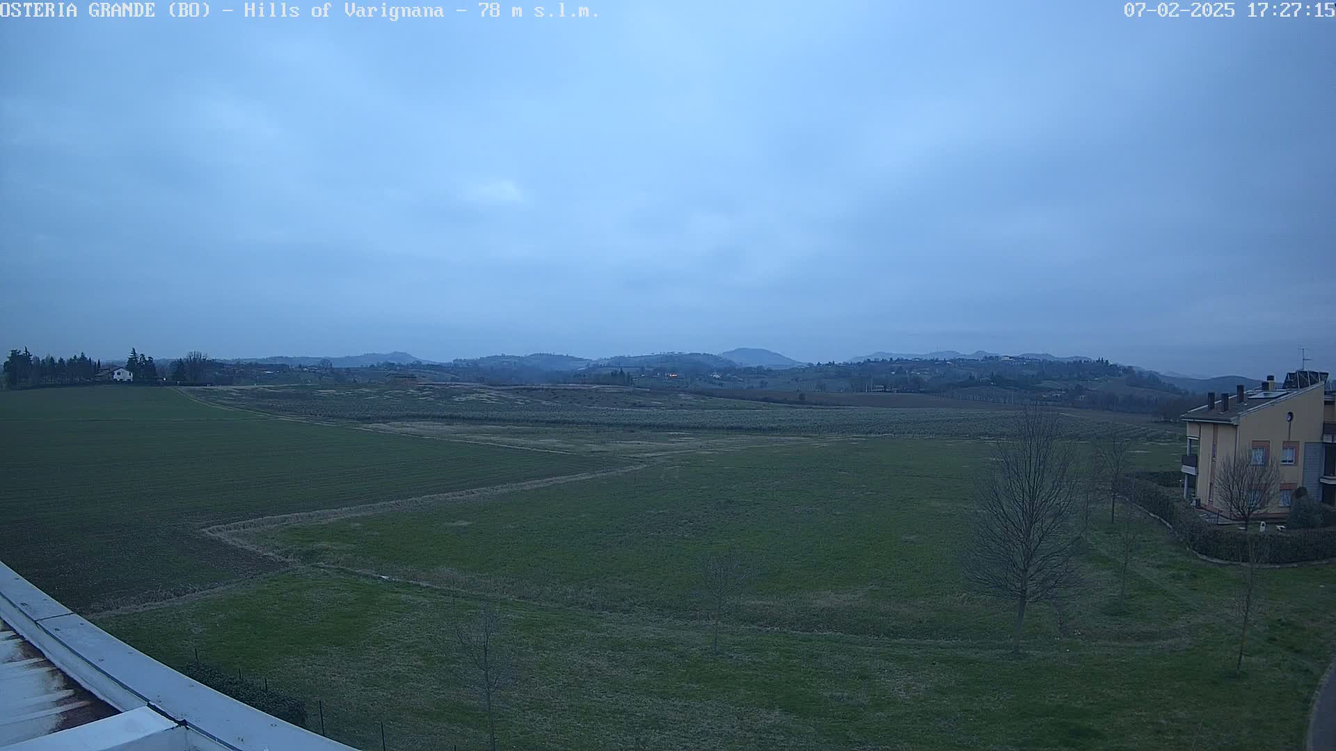 Osteria Grande, Castle San Pietro Live Cam - Bologna, Emilia-Romagna, Italy