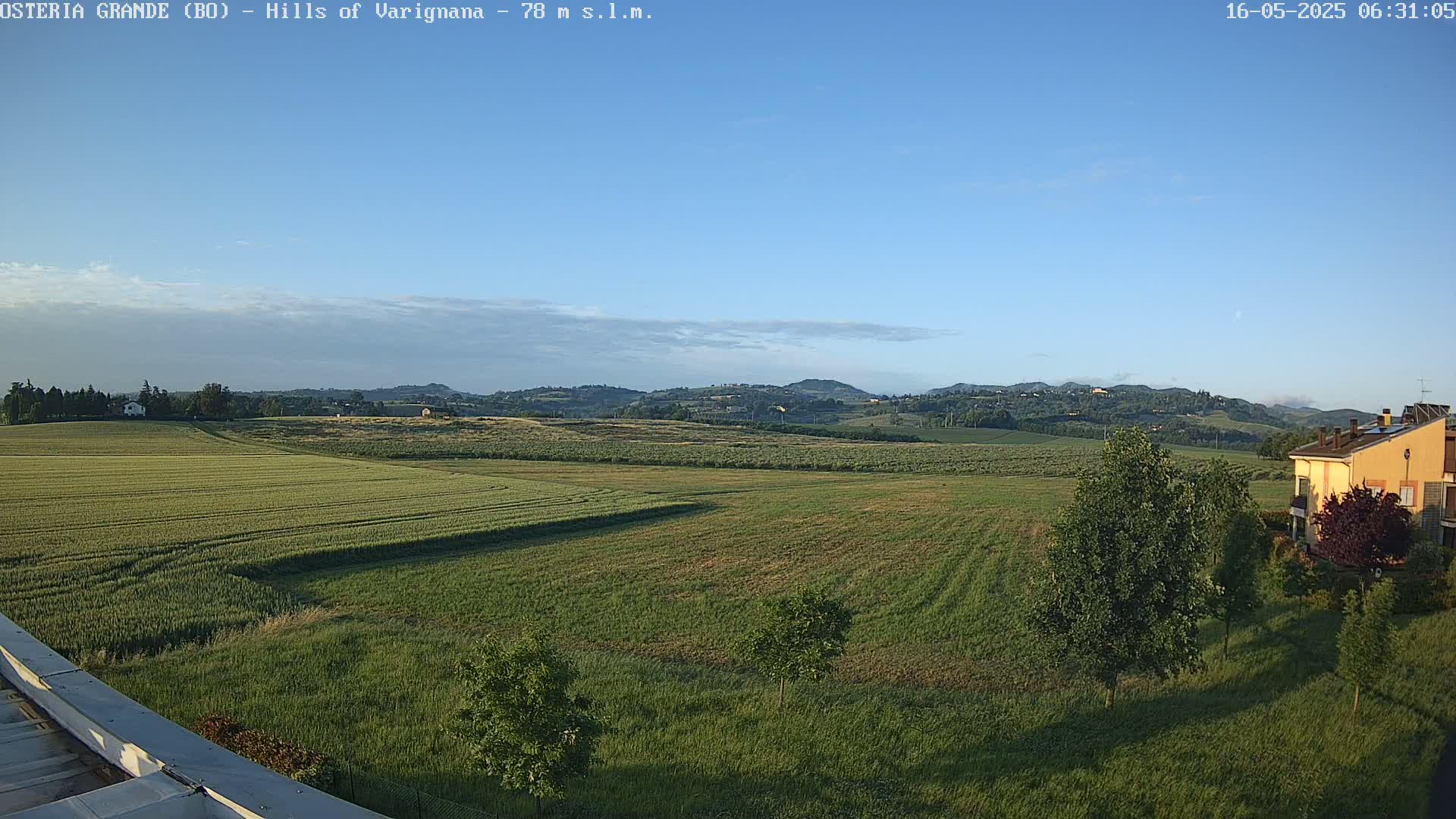 Osteria Grande, Castle San Pietro Live Cam - Bologna, Emilia-Romagna, Italy
