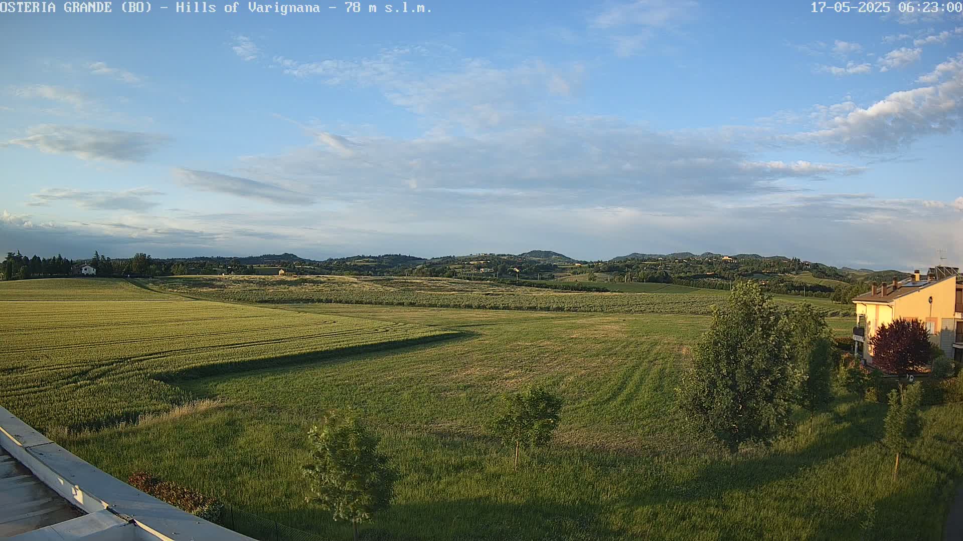 Osteria Grande, Castle San Pietro Live Cam - Bologna, Emilia-Romagna, Italy