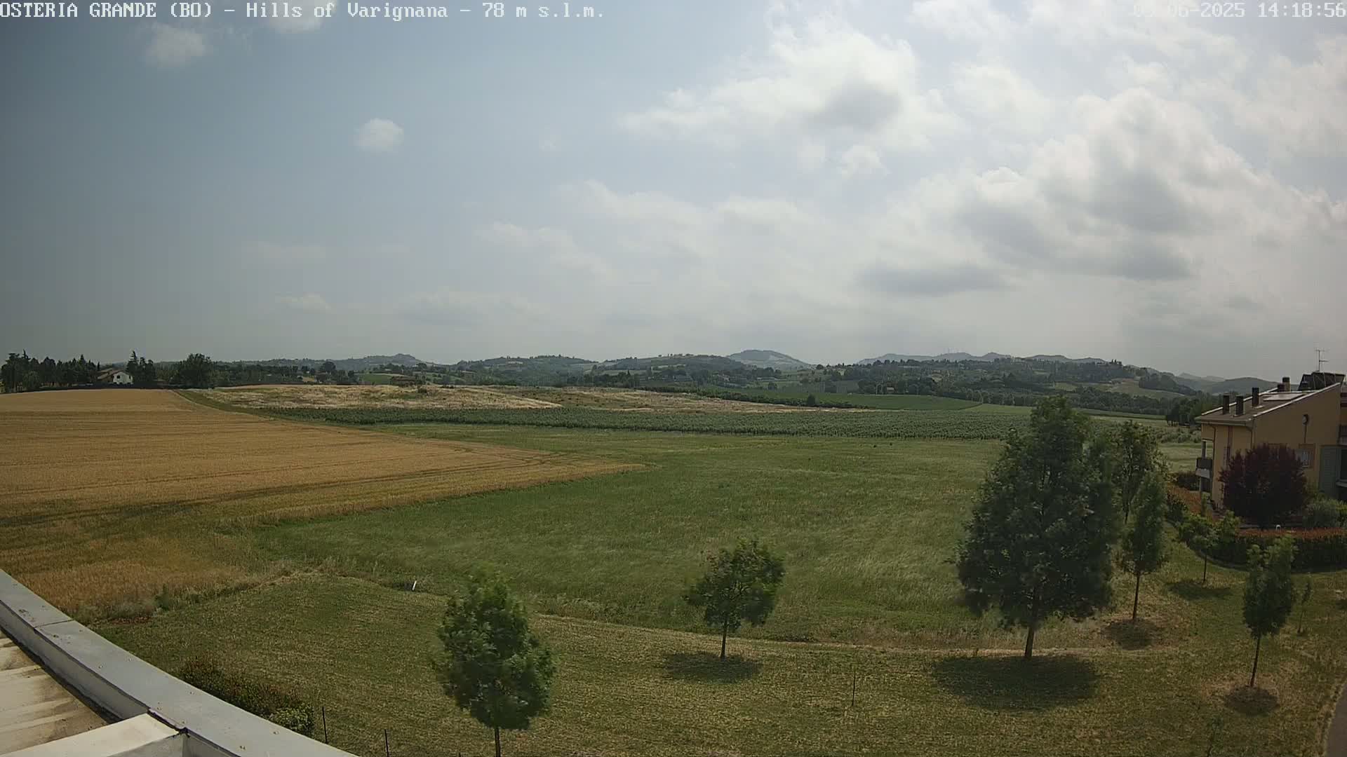 Osteria Grande, Castle San Pietro Live Cam - Bologna, Emilia-Romagna, Italy