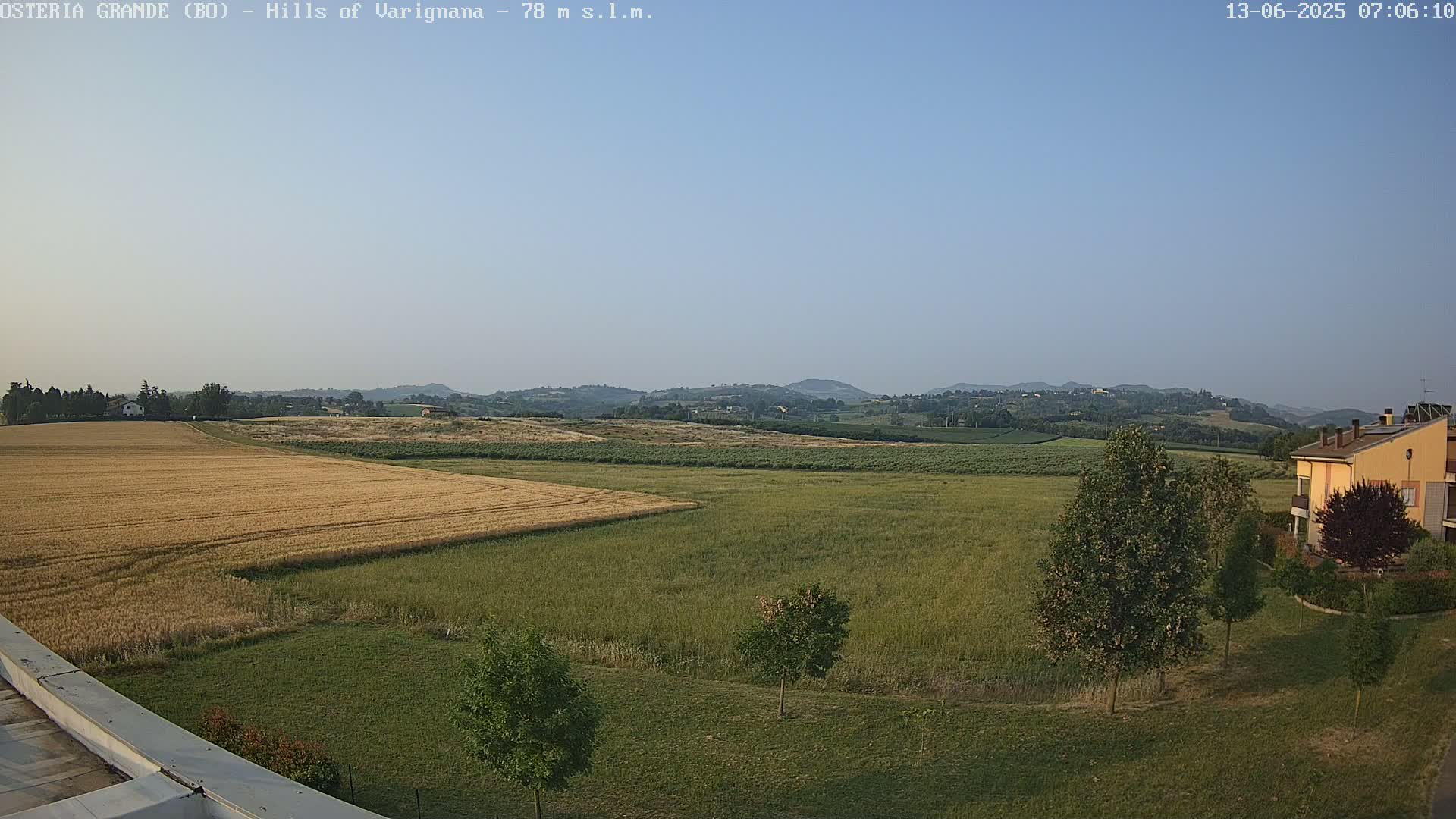 Osteria Grande, Castle San Pietro Live Cam - Bologna, Emilia-Romagna, Italy