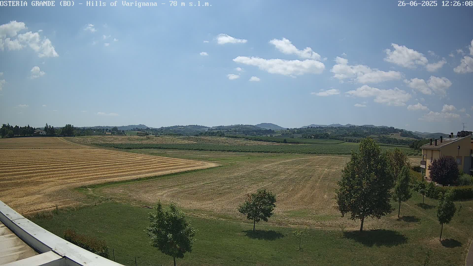 Osteria Grande, Castle San Pietro Live Cam - Bologna, Emilia-Romagna, Italy