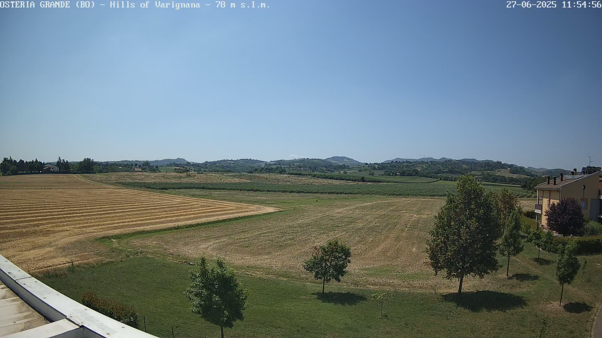 Osteria Grande, Castle San Pietro Live Cam - Bologna, Emilia-Romagna, Italy