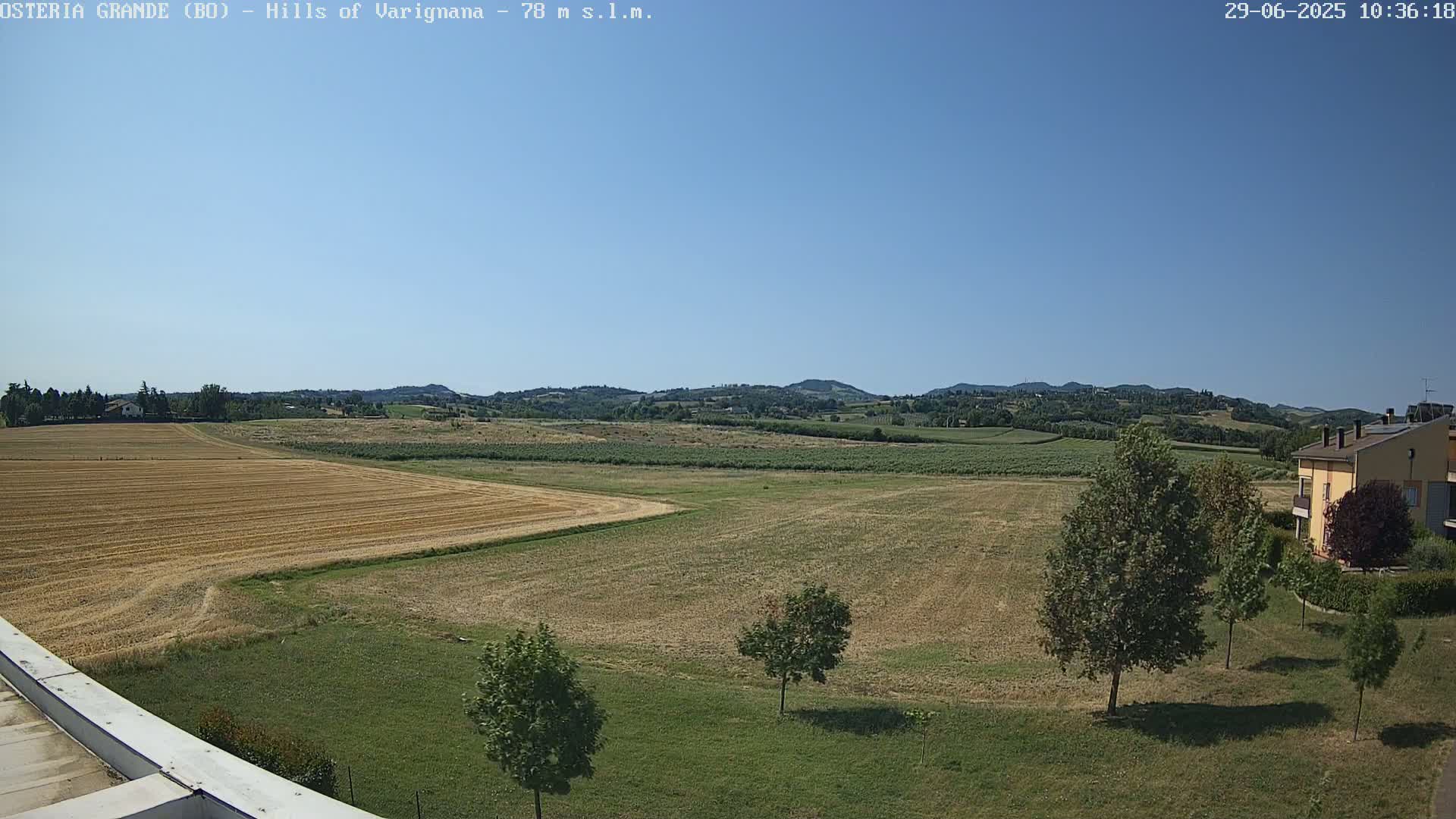 Osteria Grande, Castle San Pietro Live Cam - Bologna, Emilia-Romagna, Italy
