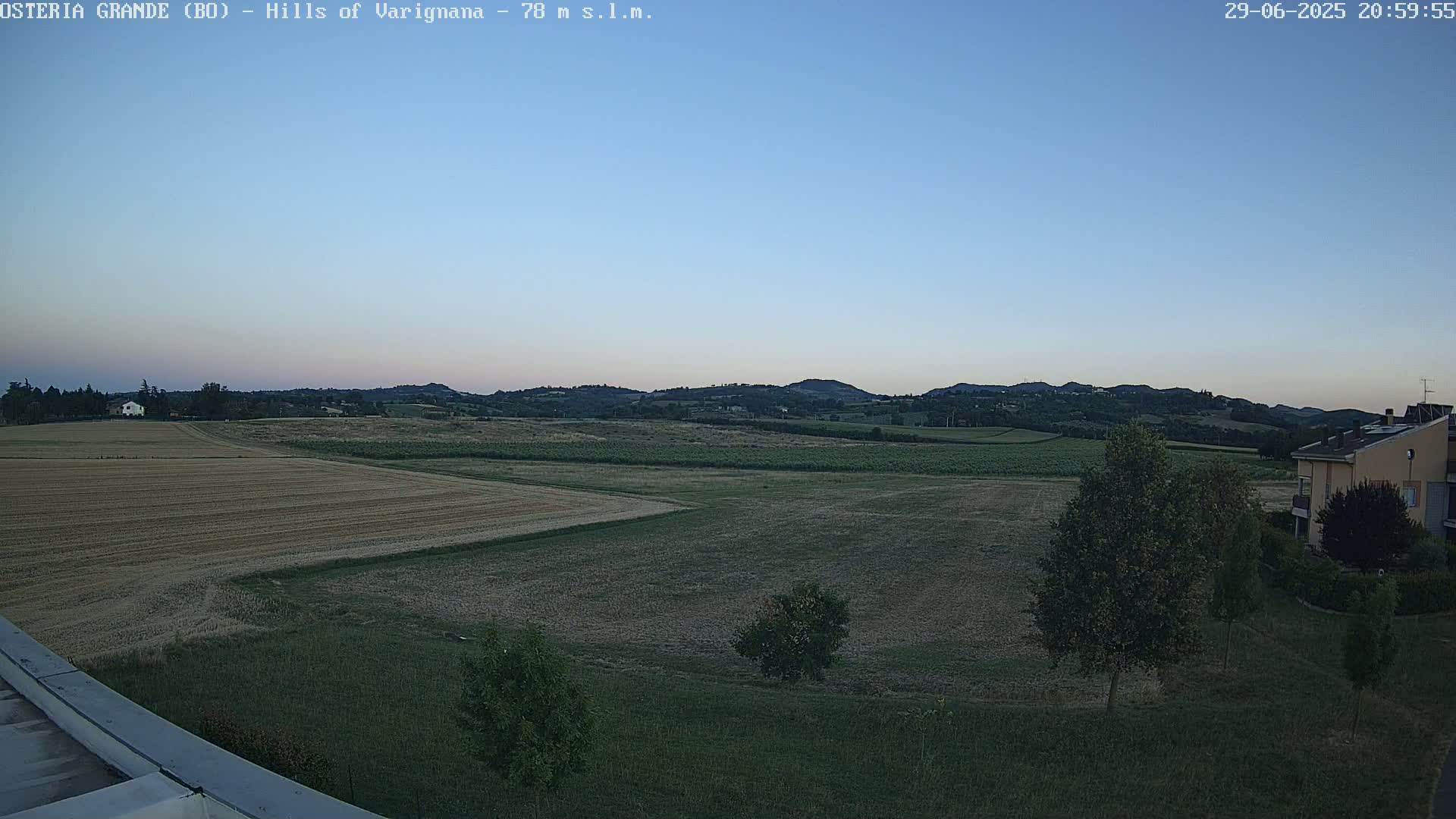 Osteria Grande, Castle San Pietro Live Cam - Bologna, Emilia-Romagna, Italy