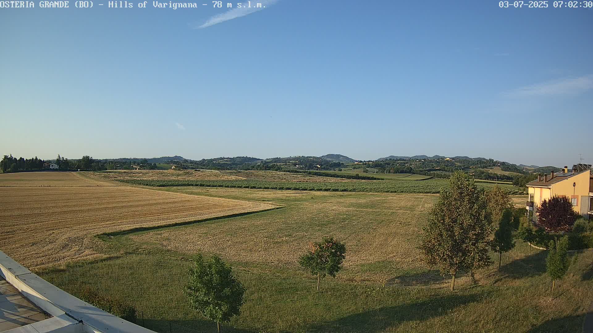 Osteria Grande, Castle San Pietro Live Cam - Bologna, Emilia-Romagna, Italy