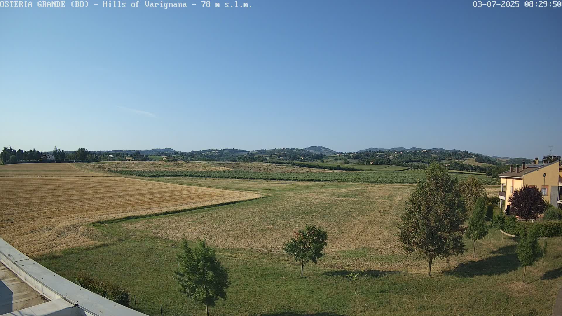 Osteria Grande, Castle San Pietro Live Cam - Bologna, Emilia-Romagna, Italy