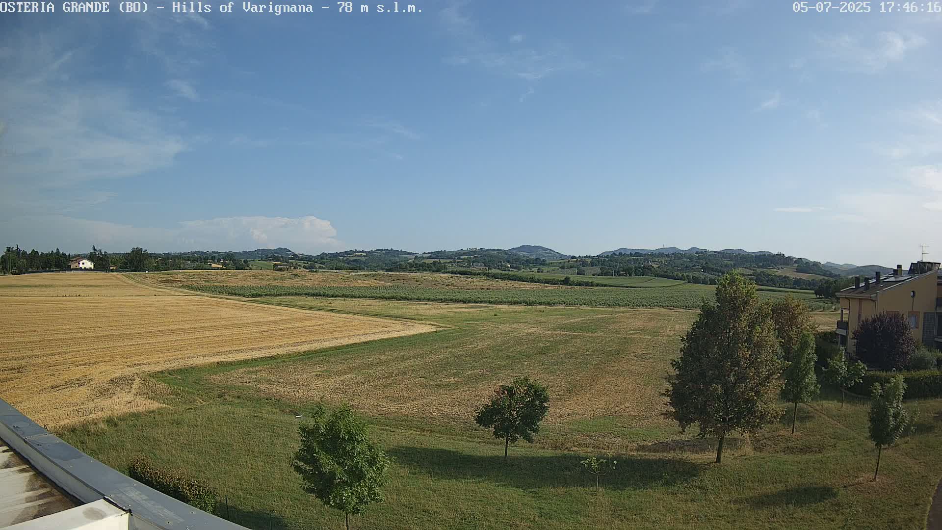 Osteria Grande, Castle San Pietro Live Cam - Bologna, Emilia-Romagna, Italy