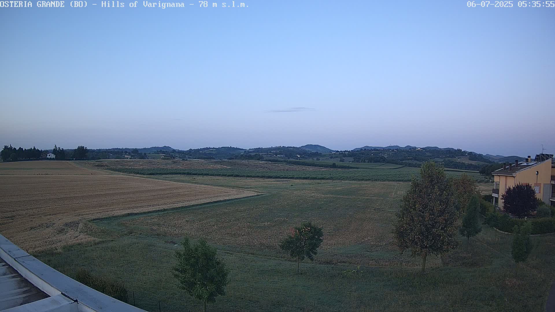 Osteria Grande, Castle San Pietro Live Cam - Bologna, Emilia-Romagna, Italy