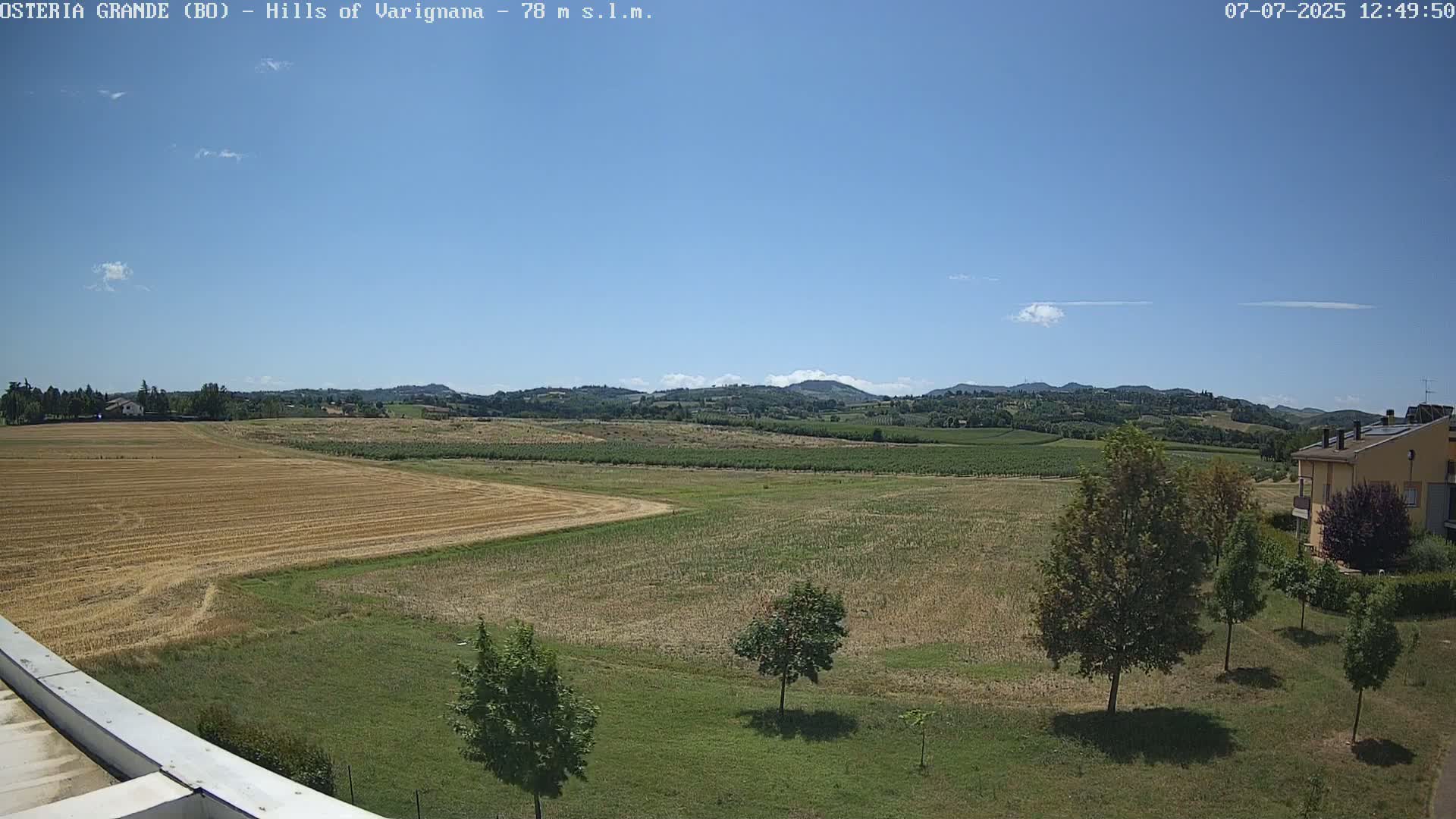 Osteria Grande, Castle San Pietro Live Cam - Bologna, Emilia-Romagna, Italy
