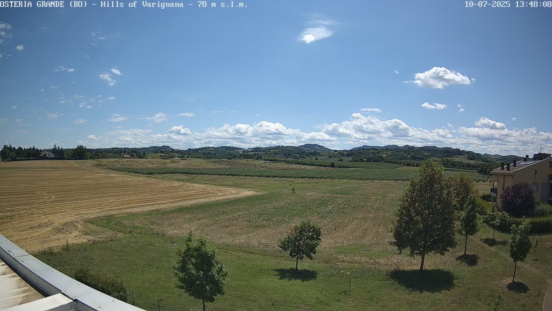 Osteria Grande, Castle San Pietro Live Cam - Bologna, Emilia-Romagna, Italy