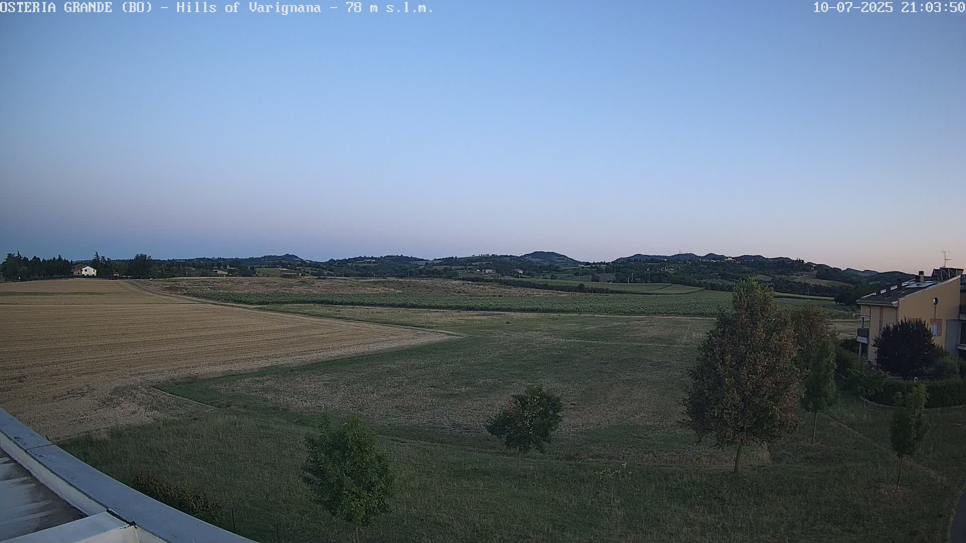 Osteria Grande, Castle San Pietro Live Cam - Bologna, Emilia-Romagna, Italy
